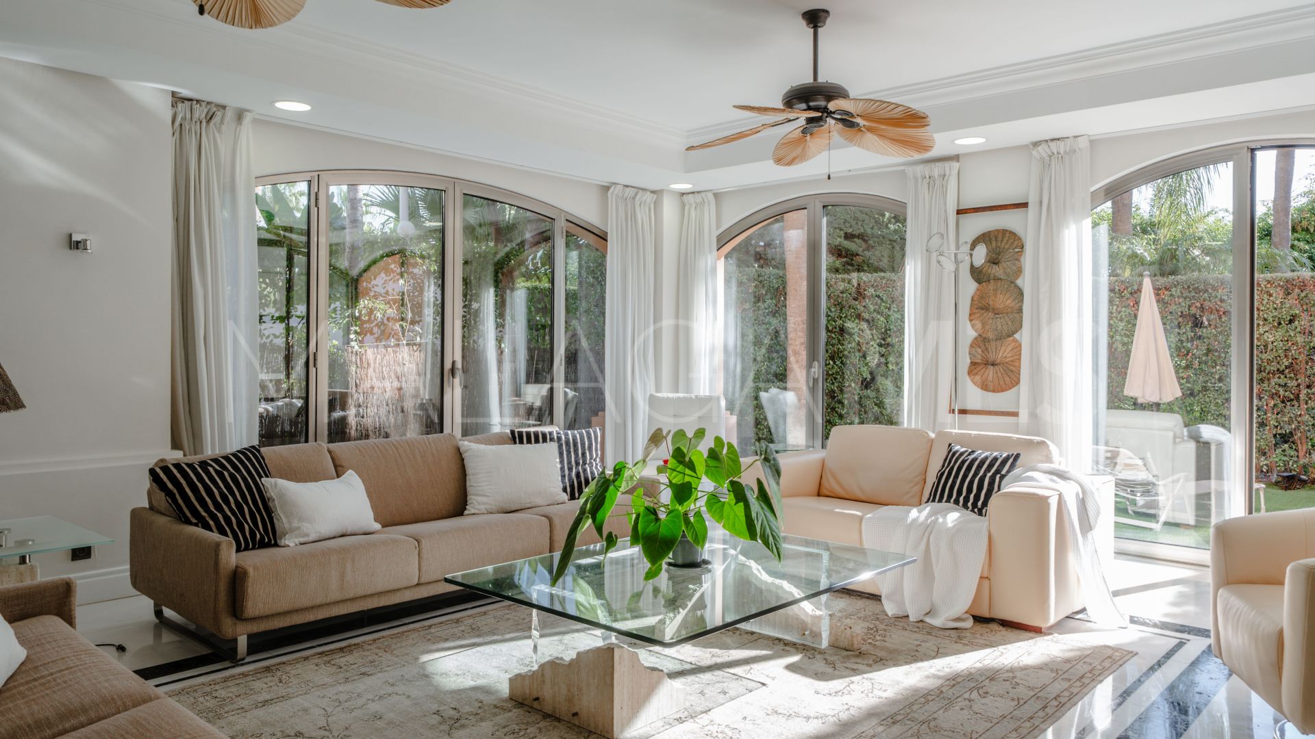 Erdgeschosswohnung for sale in Marbella - Puerto Banus