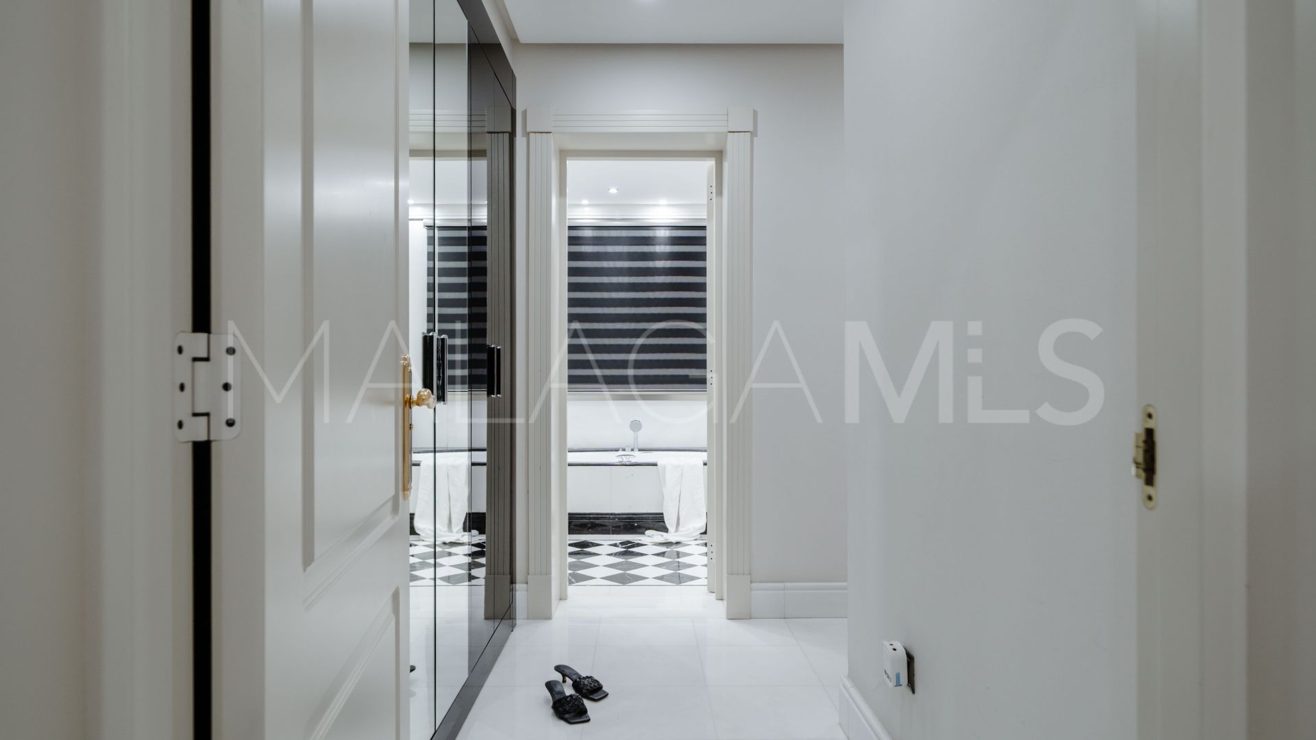 Erdgeschosswohnung for sale in Marbella - Puerto Banus