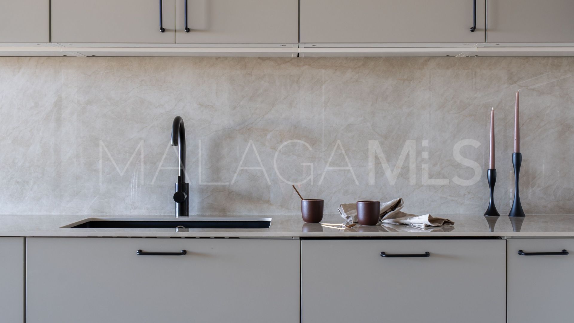 For sale Miraflores Golf ground floor apartment with 3 bedrooms