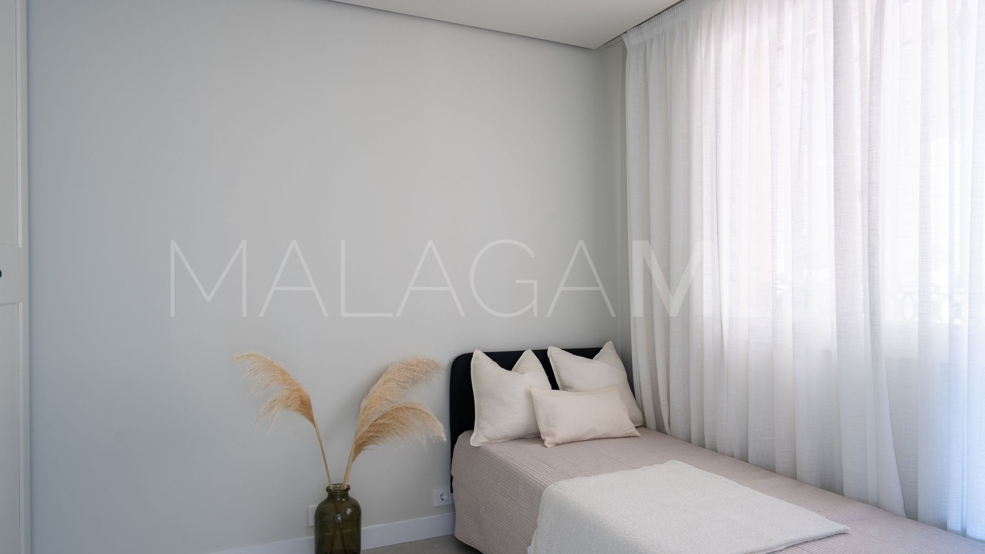 For sale Miraflores Golf ground floor apartment with 3 bedrooms