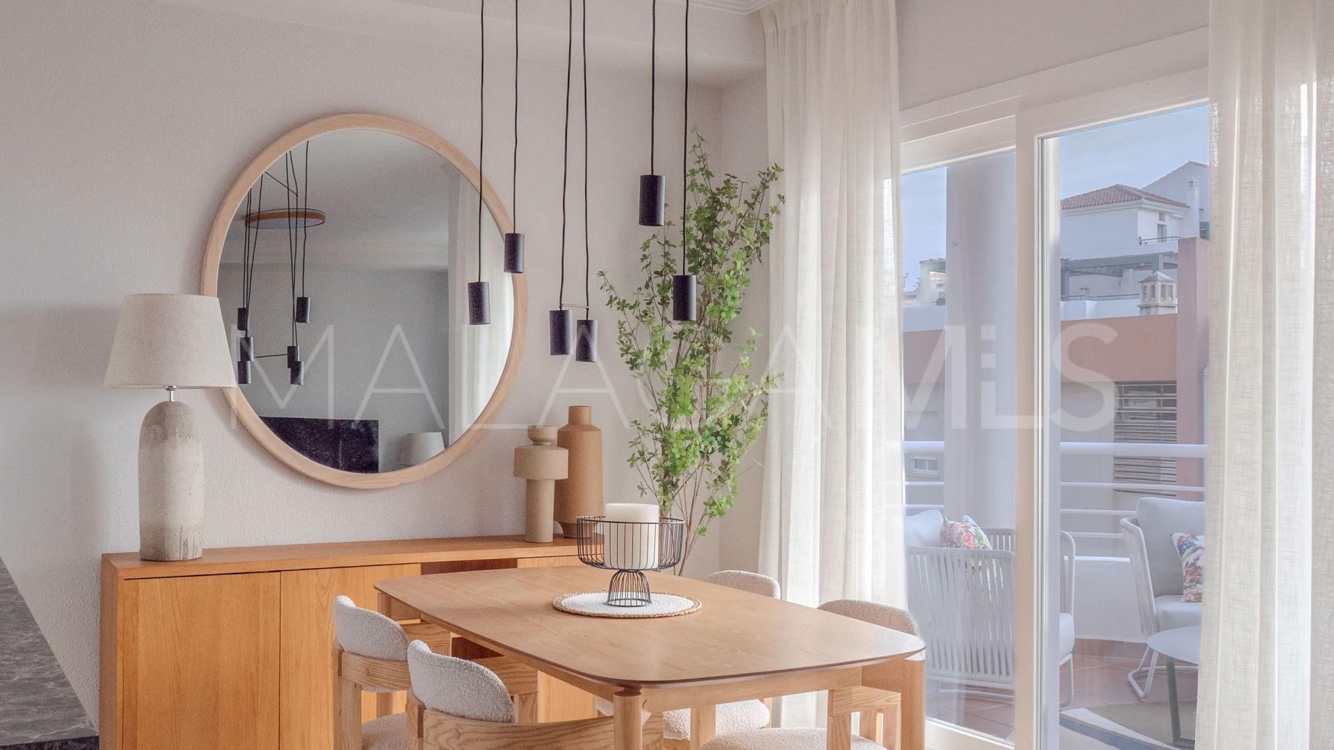 Doppelhaushälfte for sale in Torrequebrada