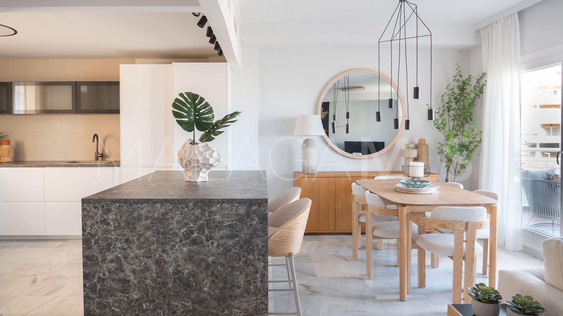 Doppelhaushälfte for sale in Torrequebrada