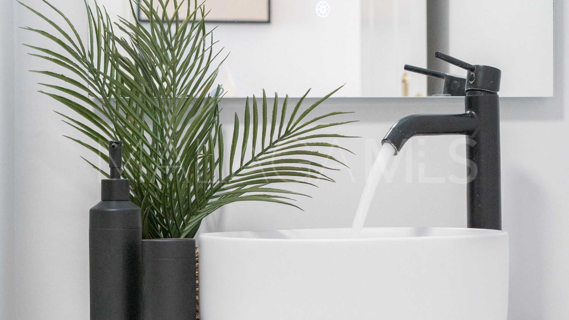 Doppelhaushälfte for sale in Torrequebrada