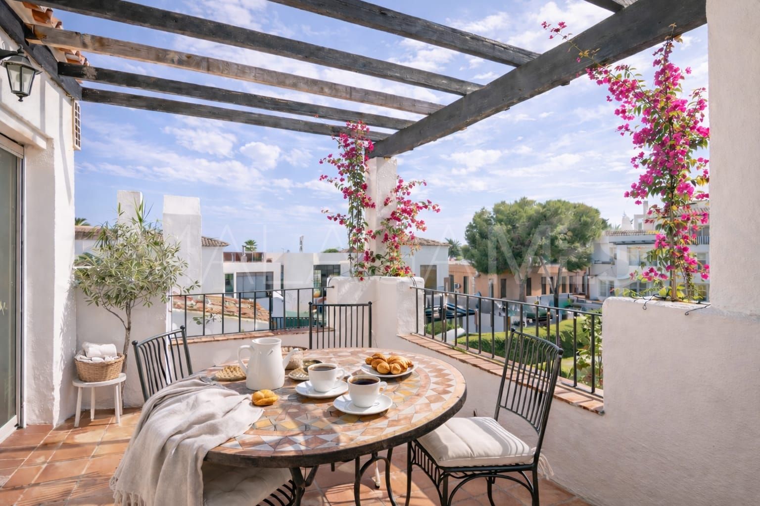 Takvåning for sale in El Paraiso