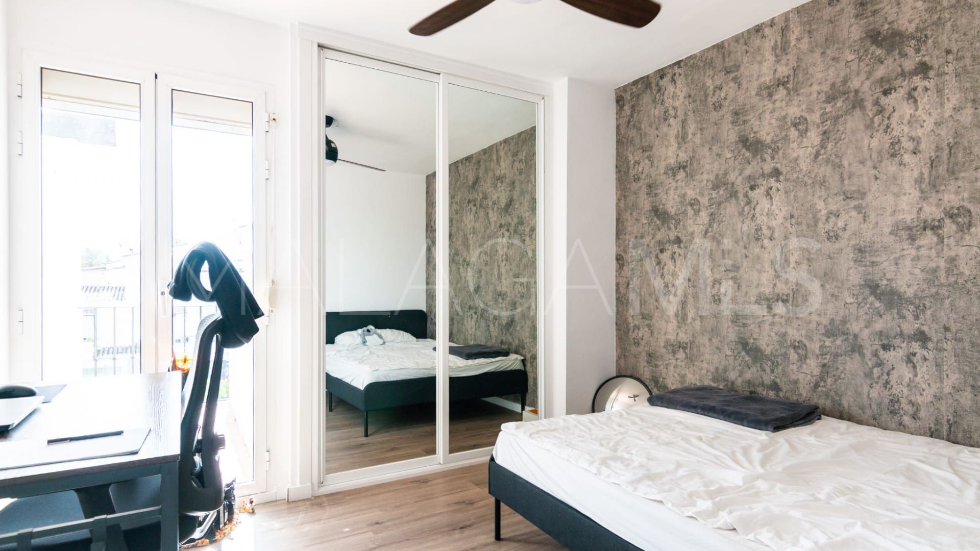 Appartement terrasse for sale in El Paraiso