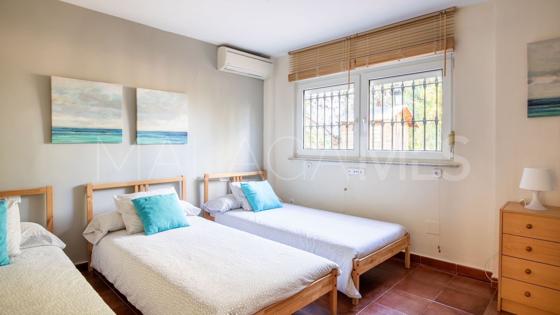 Pinos de Alhaurín, villa for sale