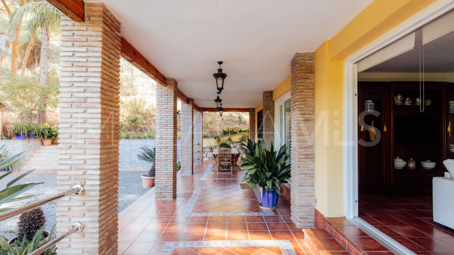 Pinos de Alhaurín, villa for sale