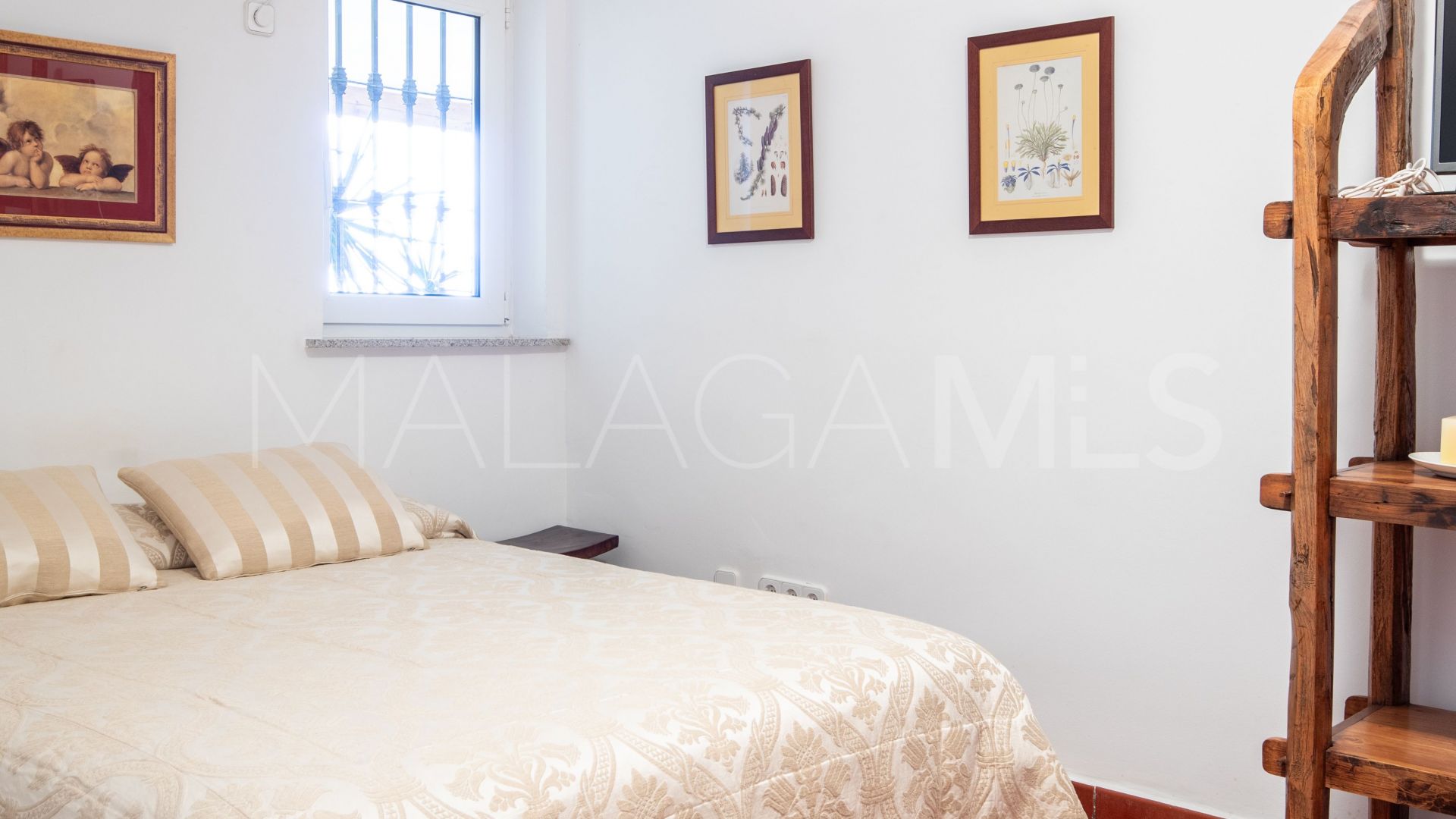 Pinos de Alhaurín, villa for sale