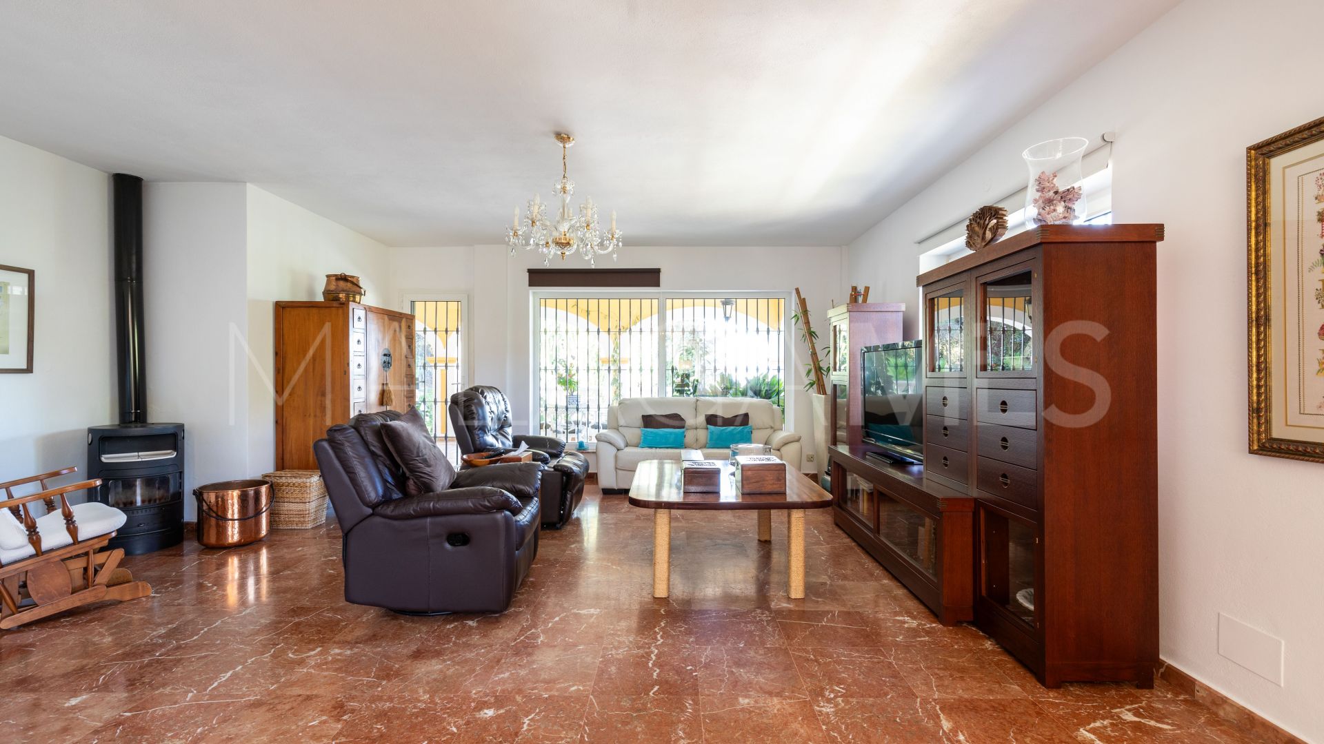 Pinos de Alhaurín, villa for sale