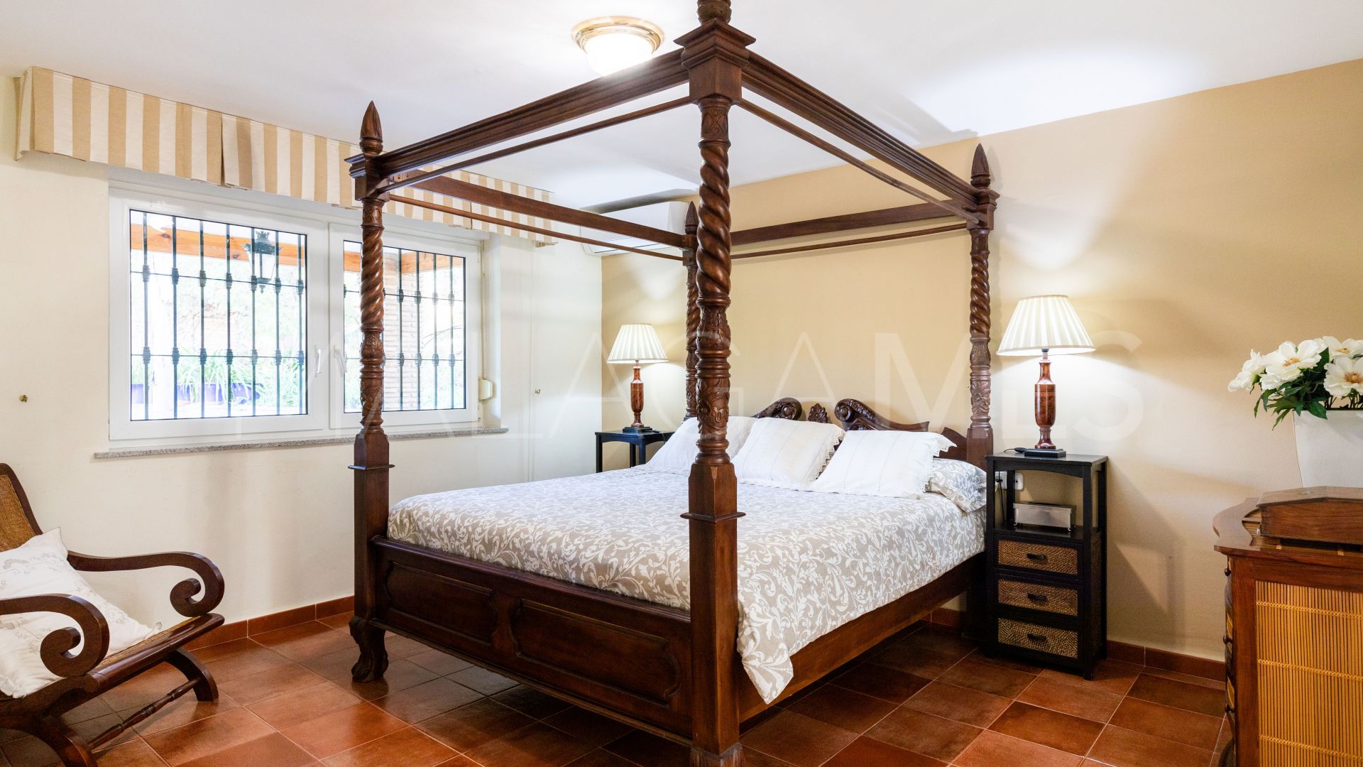 Pinos de Alhaurín, villa for sale