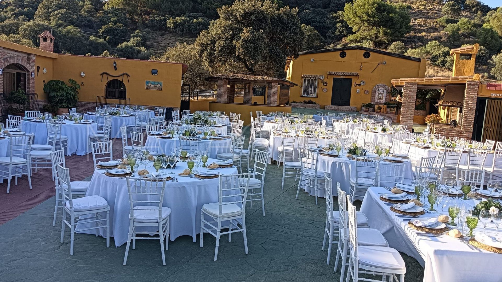 Finca for sale in Monda