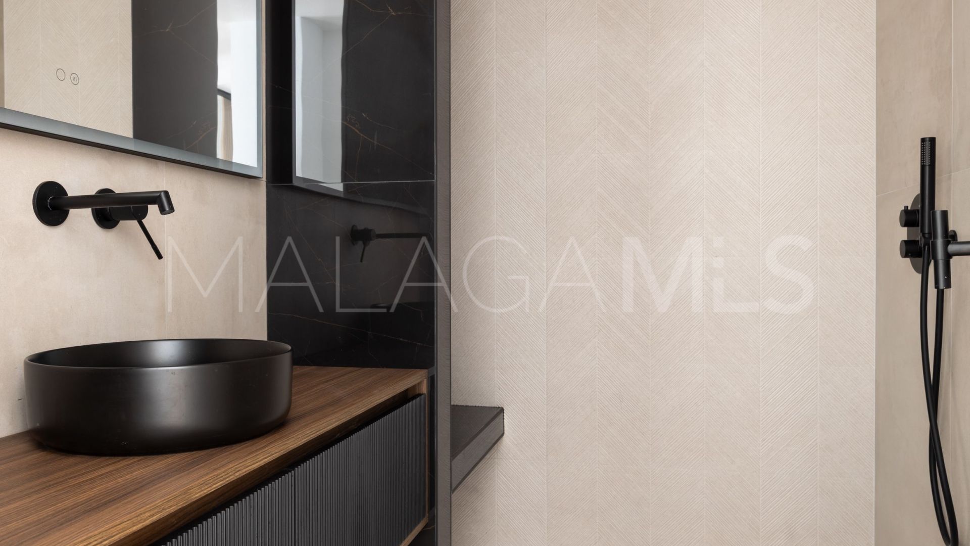 Lägenhet for sale in Malaga - Centro