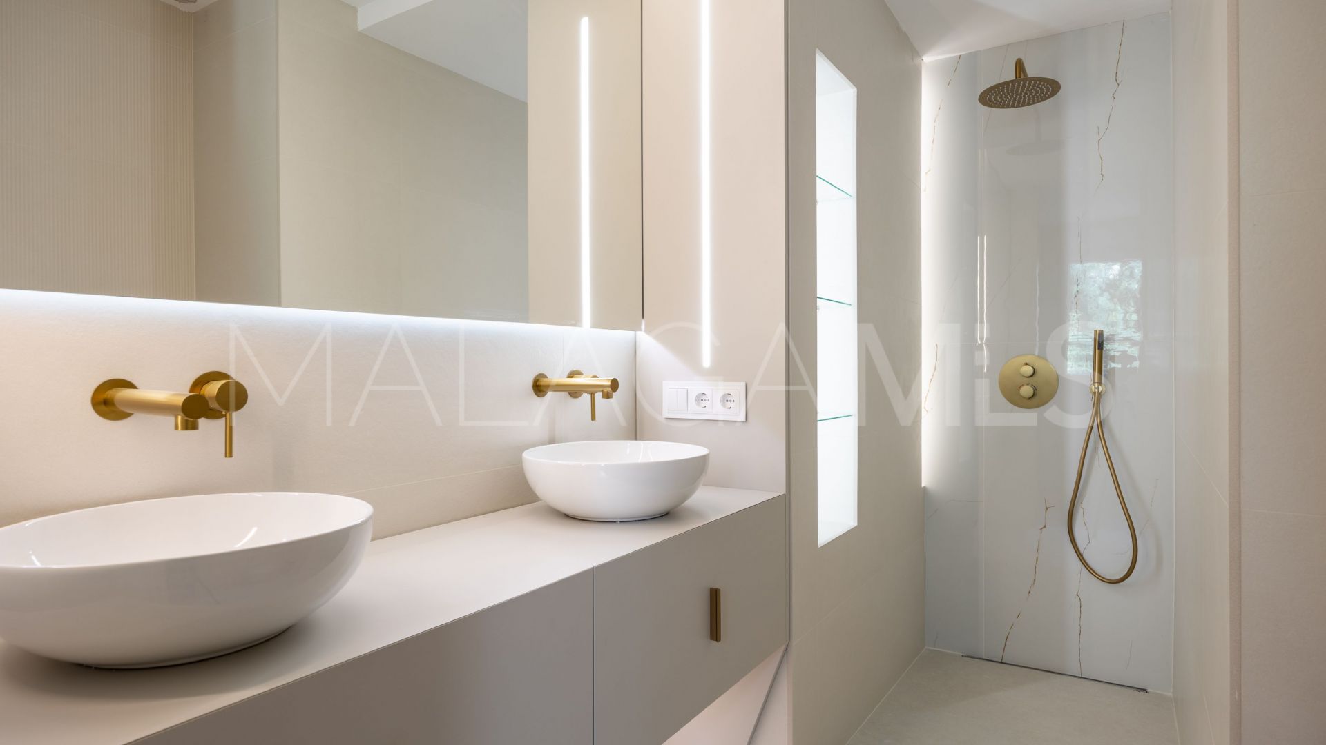 Lägenhet for sale in Malaga - Centro