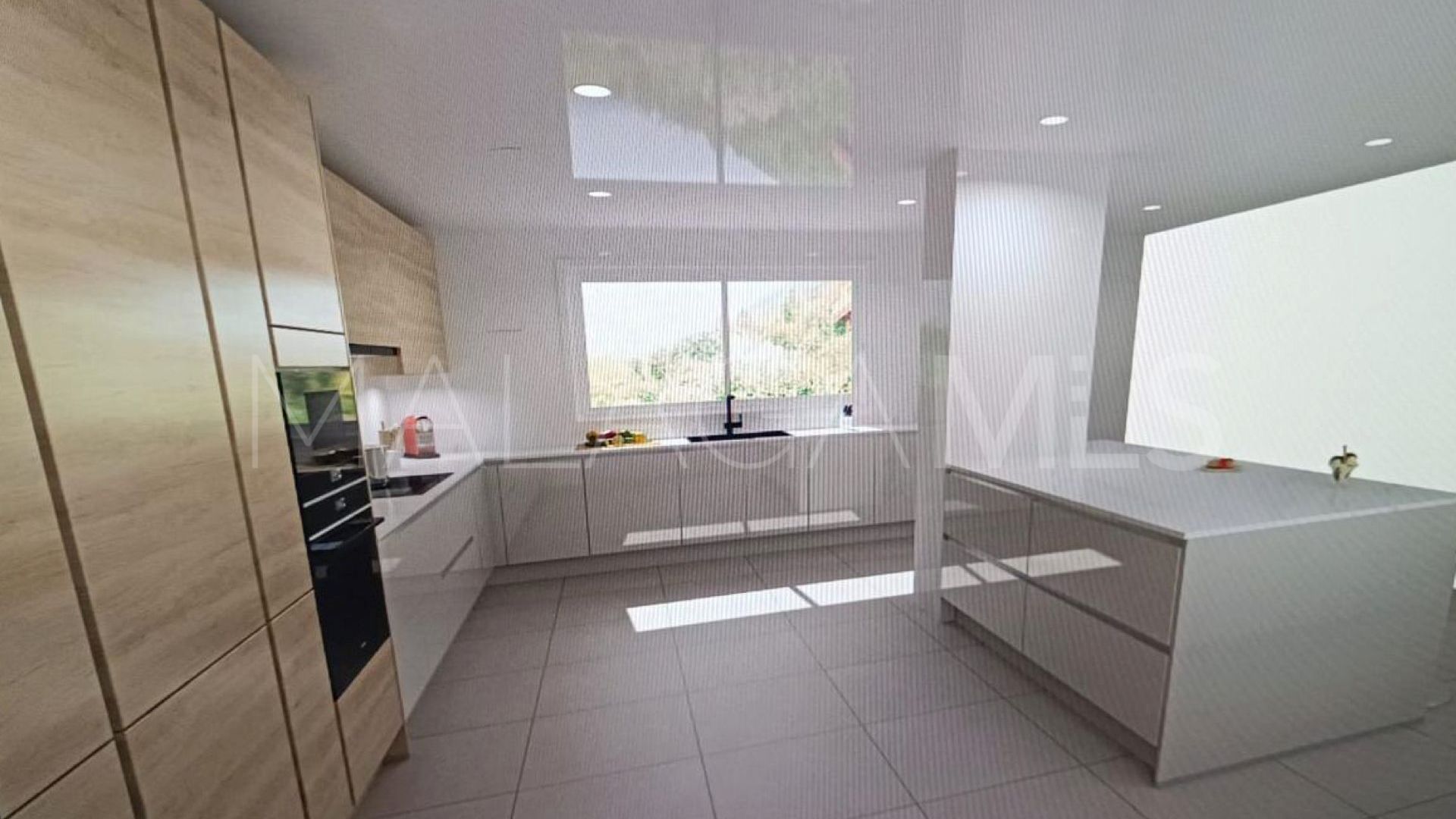 For sale Mijas Costa 7 bedrooms villa
