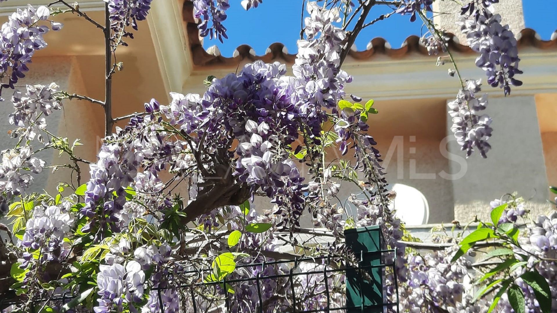 Villa for sale in Fuengirola