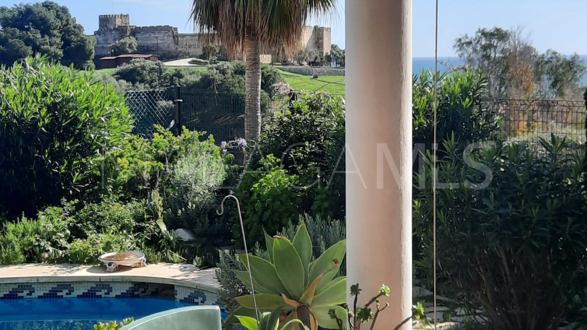 Villa for sale in Fuengirola