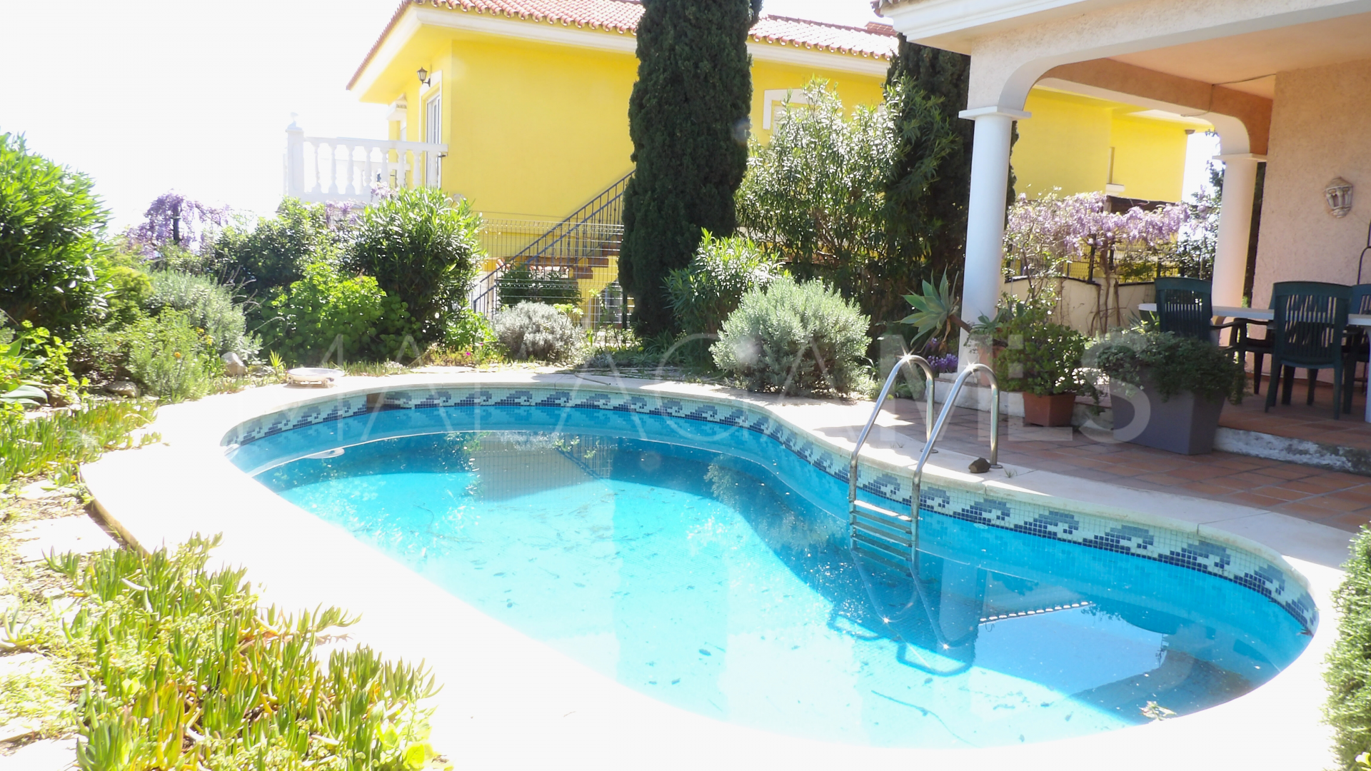Villa for sale in Fuengirola
