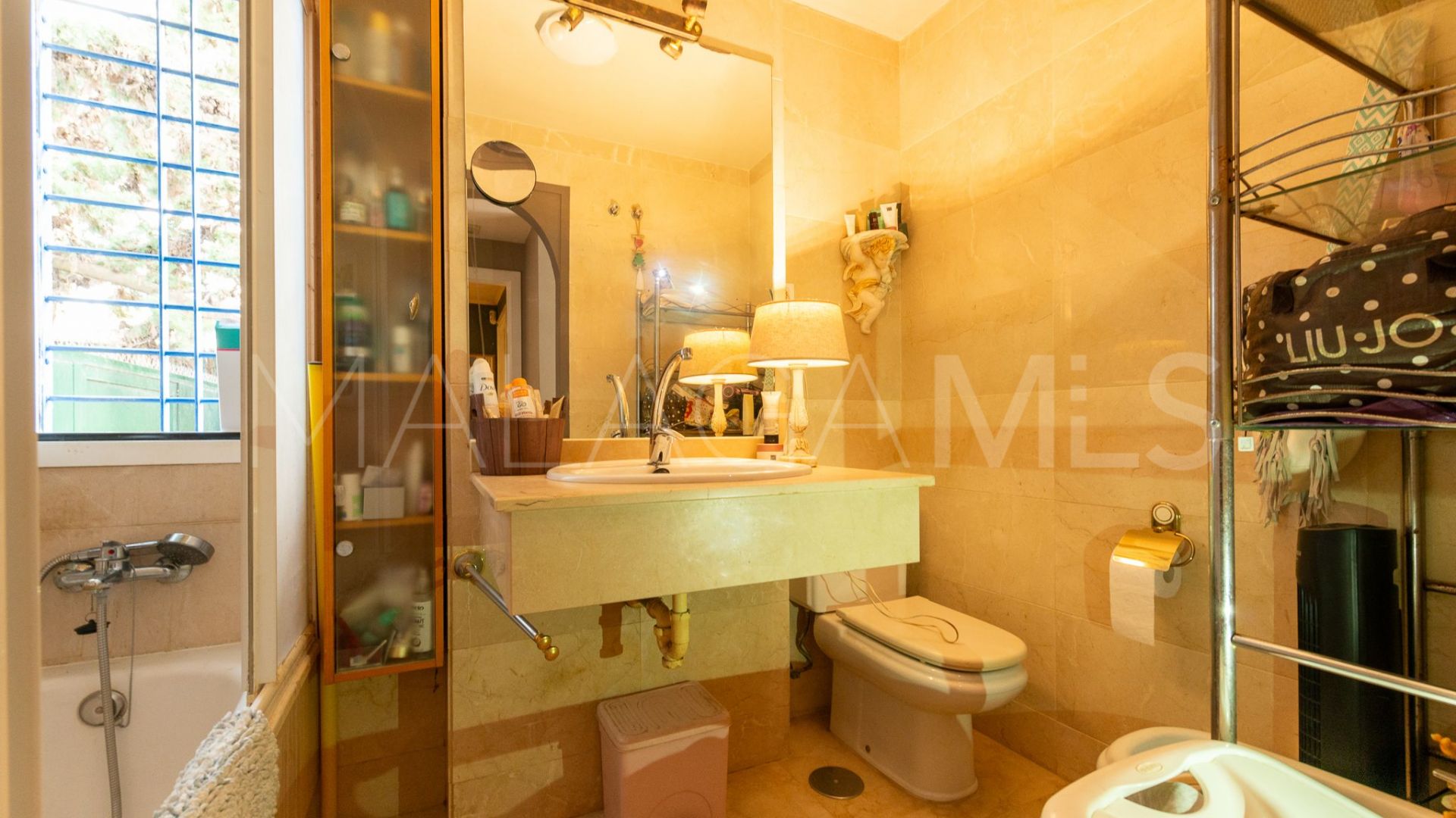 Ground floor apartment for sale in Las Petunias