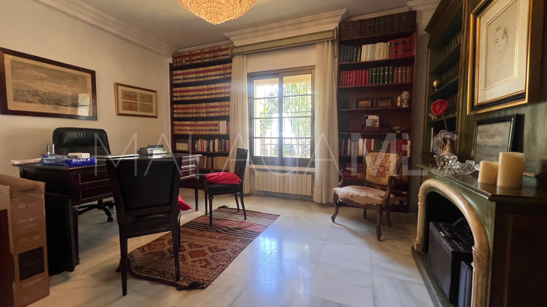 For sale villa with 5 bedrooms in Cortijo Blanco