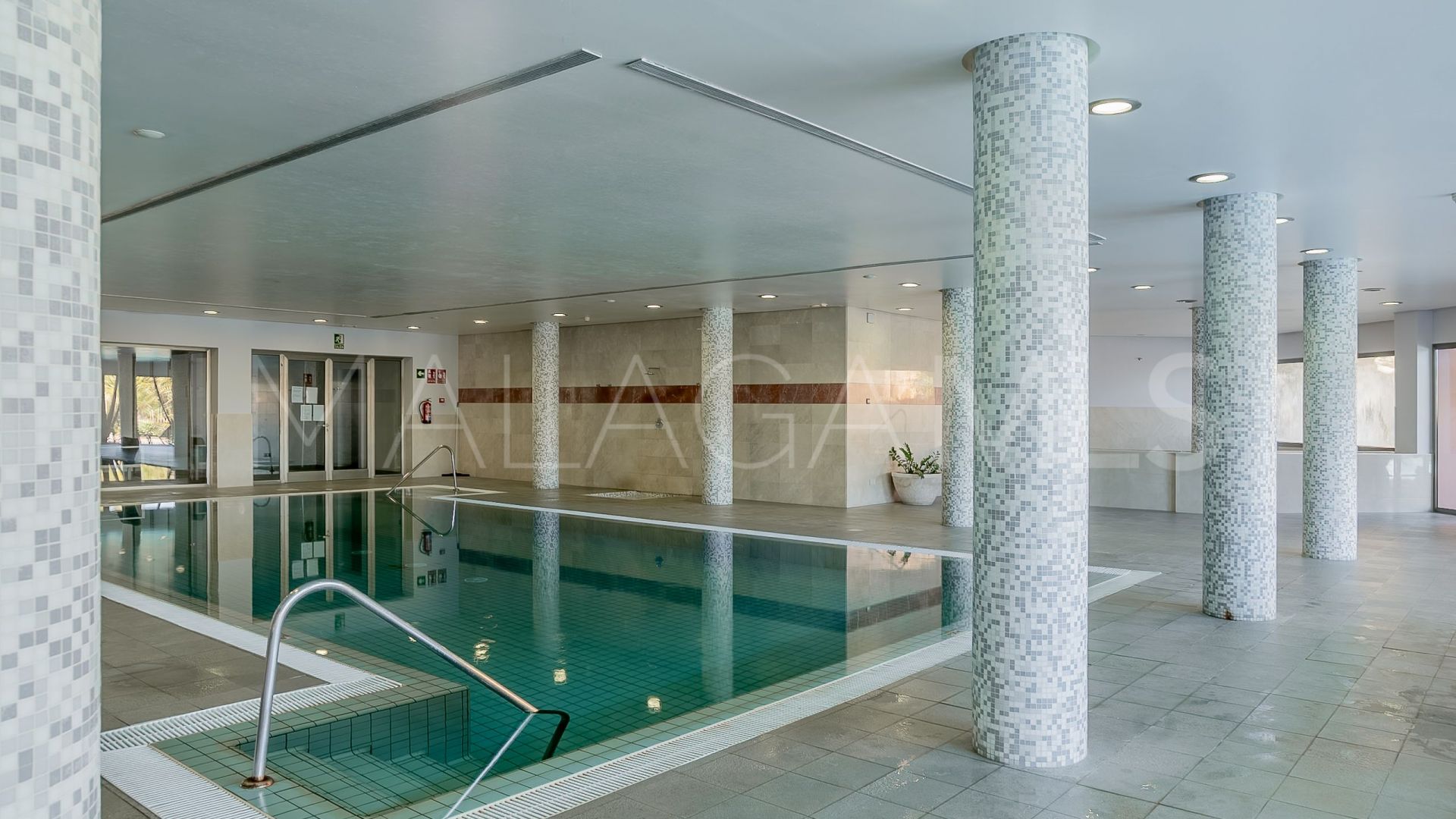 Takvåning for sale in Marbella Golden Mile