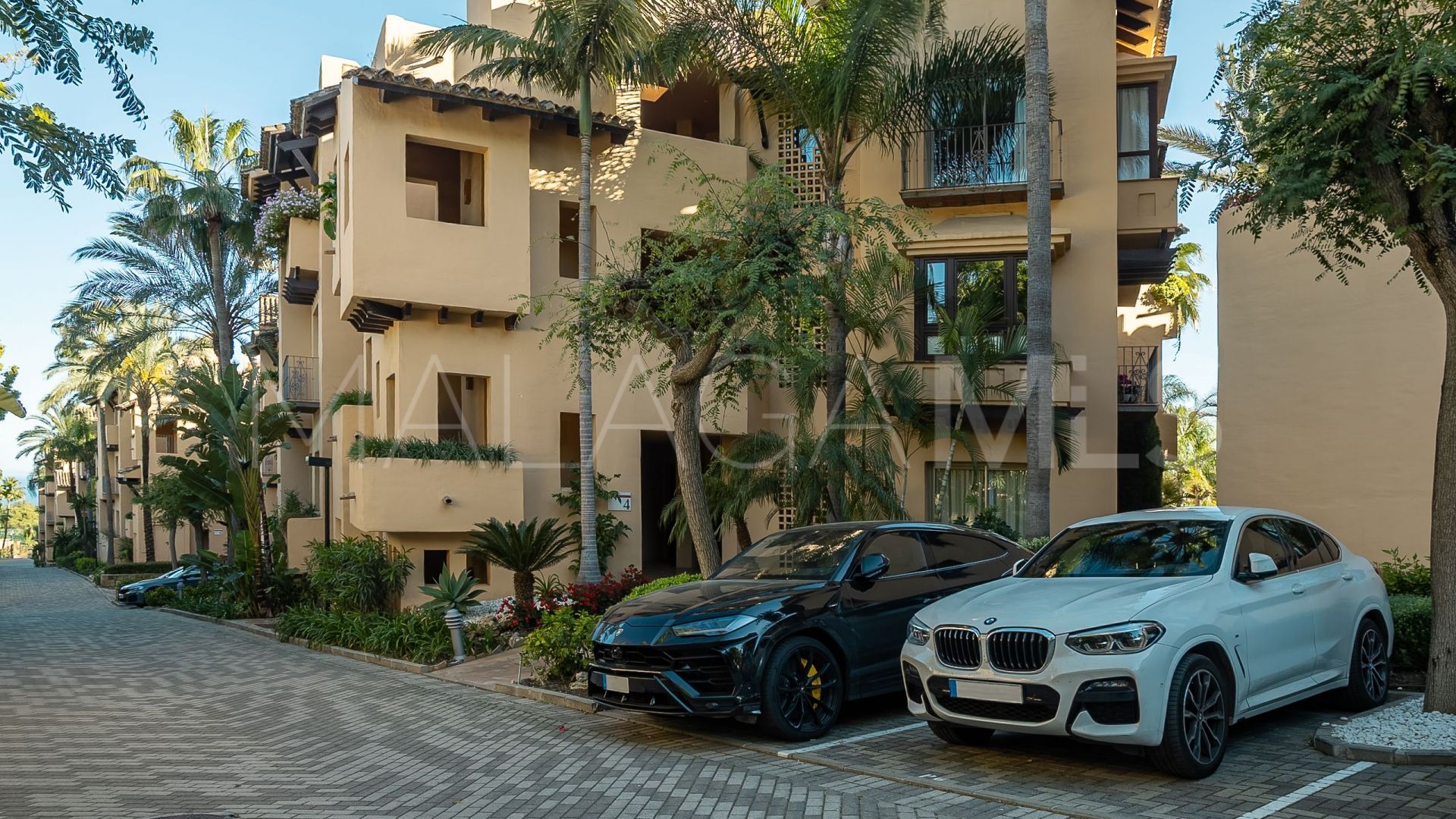 Takvåning for sale in Marbella Golden Mile