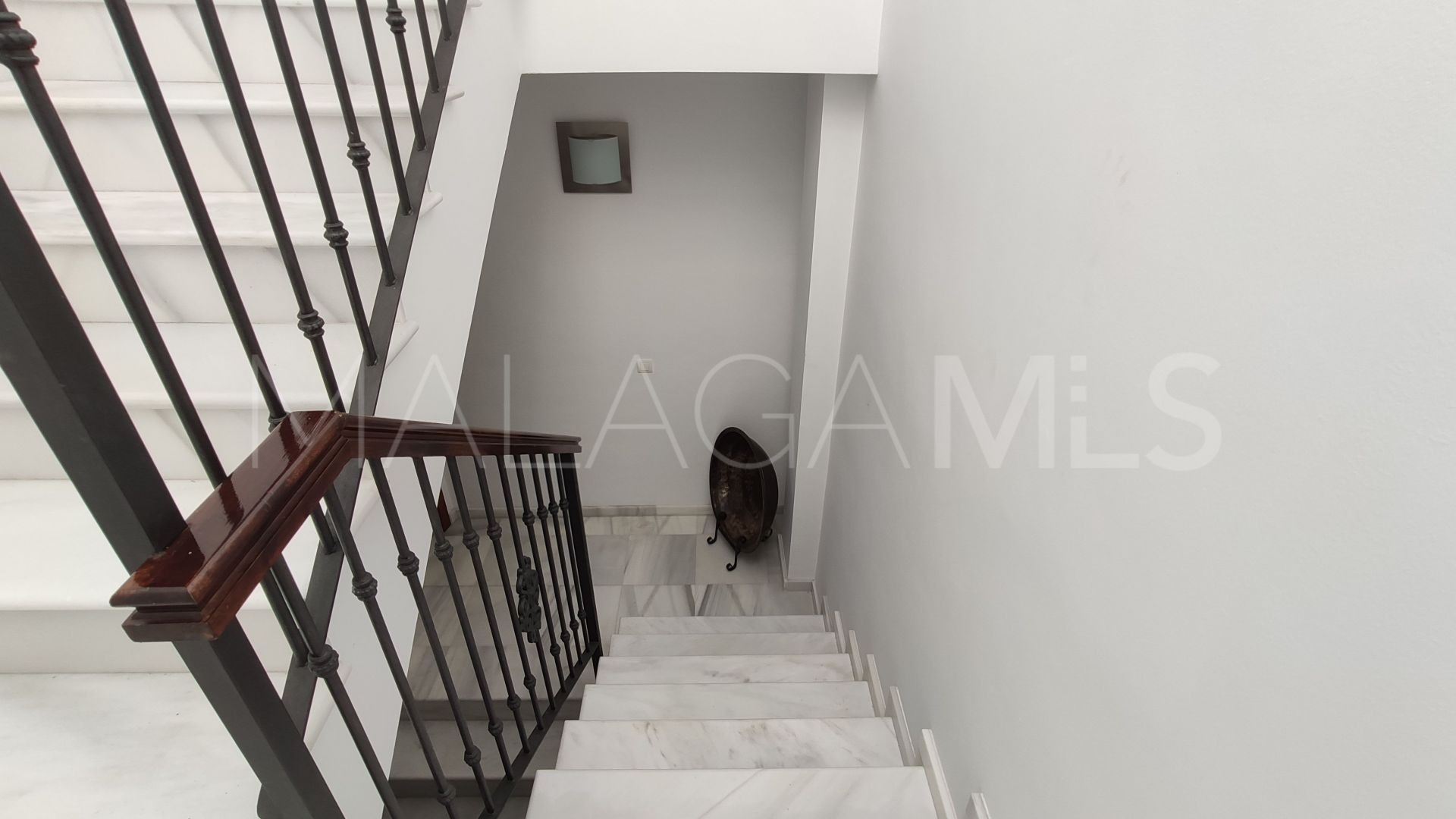 Buy Pizarra house