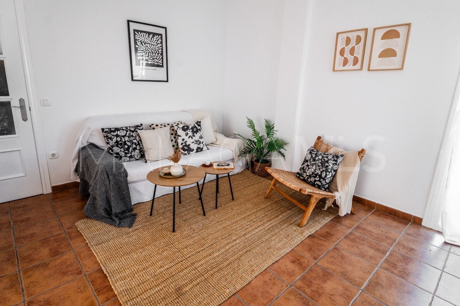 Villa for sale in Benalmadena
