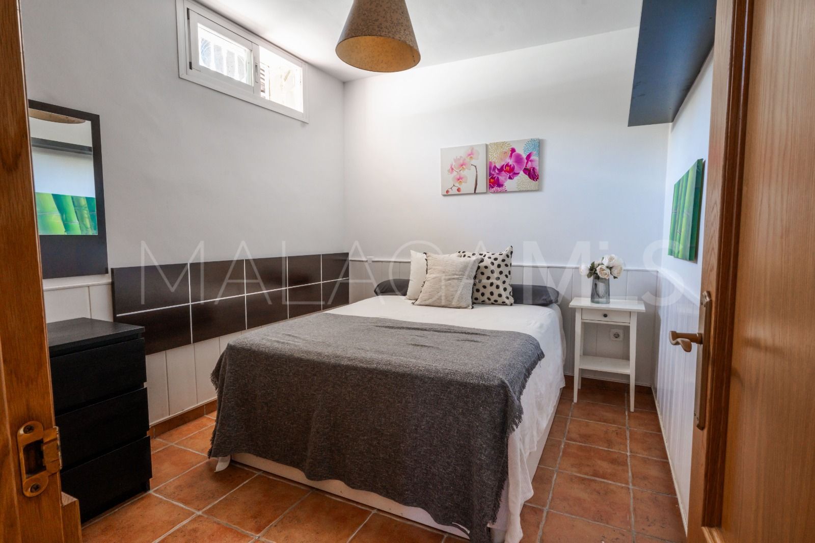 Villa for sale in Benalmadena
