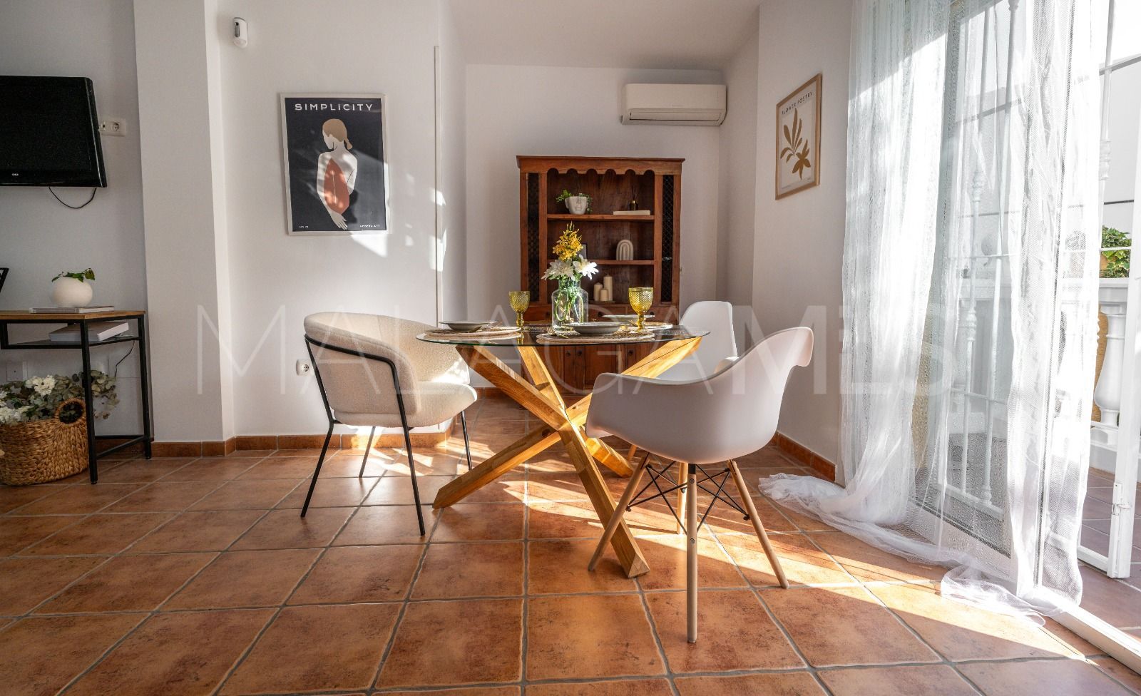 Villa for sale in Benalmadena