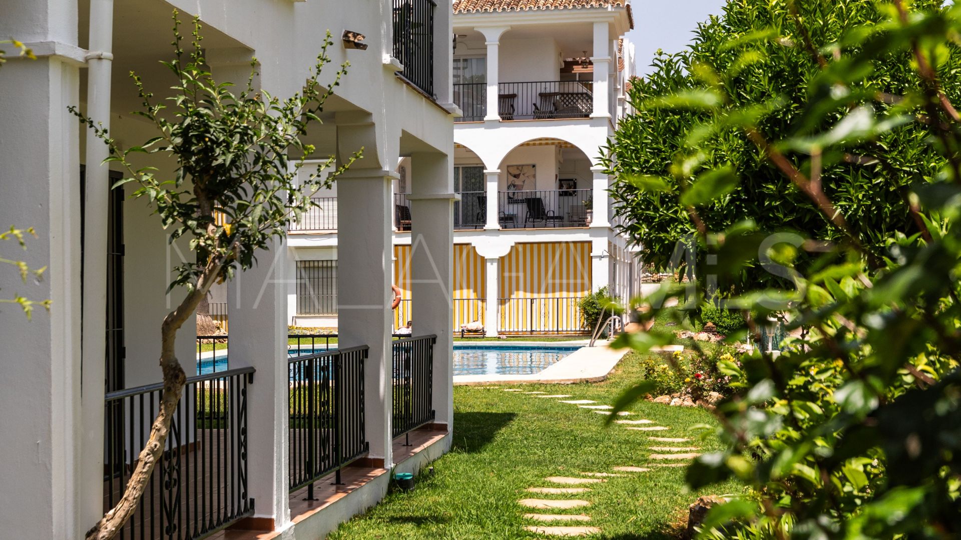 For sale 2 bedrooms ground floor apartment in Mijas Golf