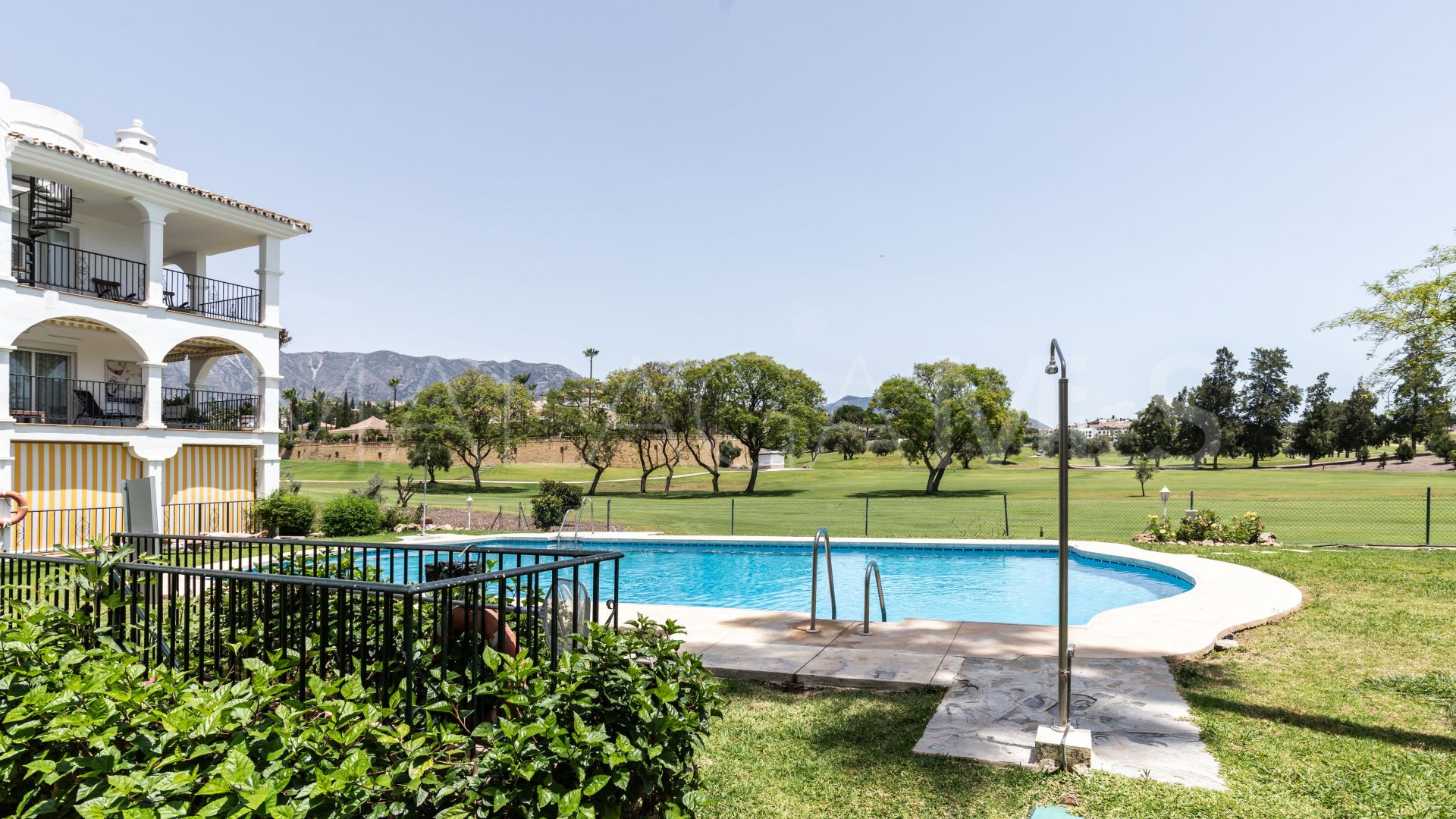 For sale 2 bedrooms ground floor apartment in Mijas Golf