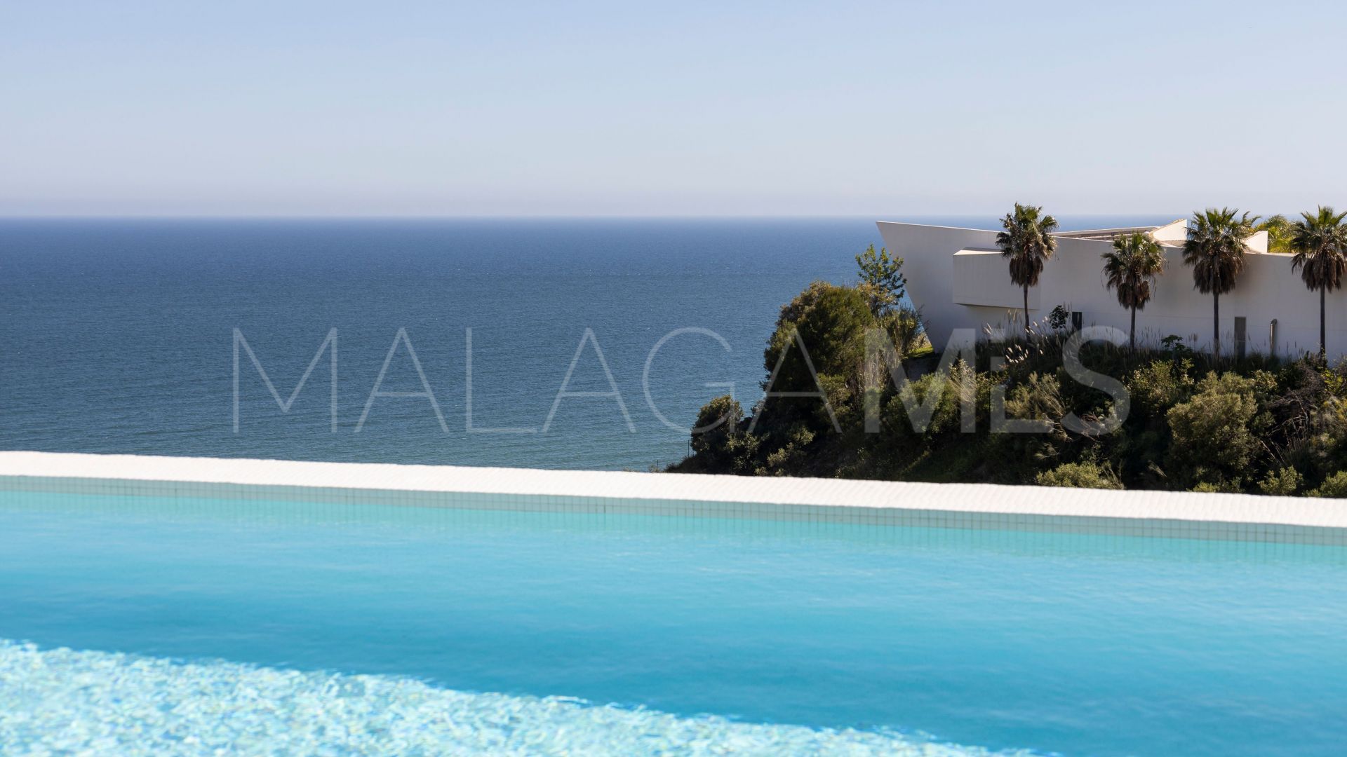 Appartement terrasse for sale in Benalmadena