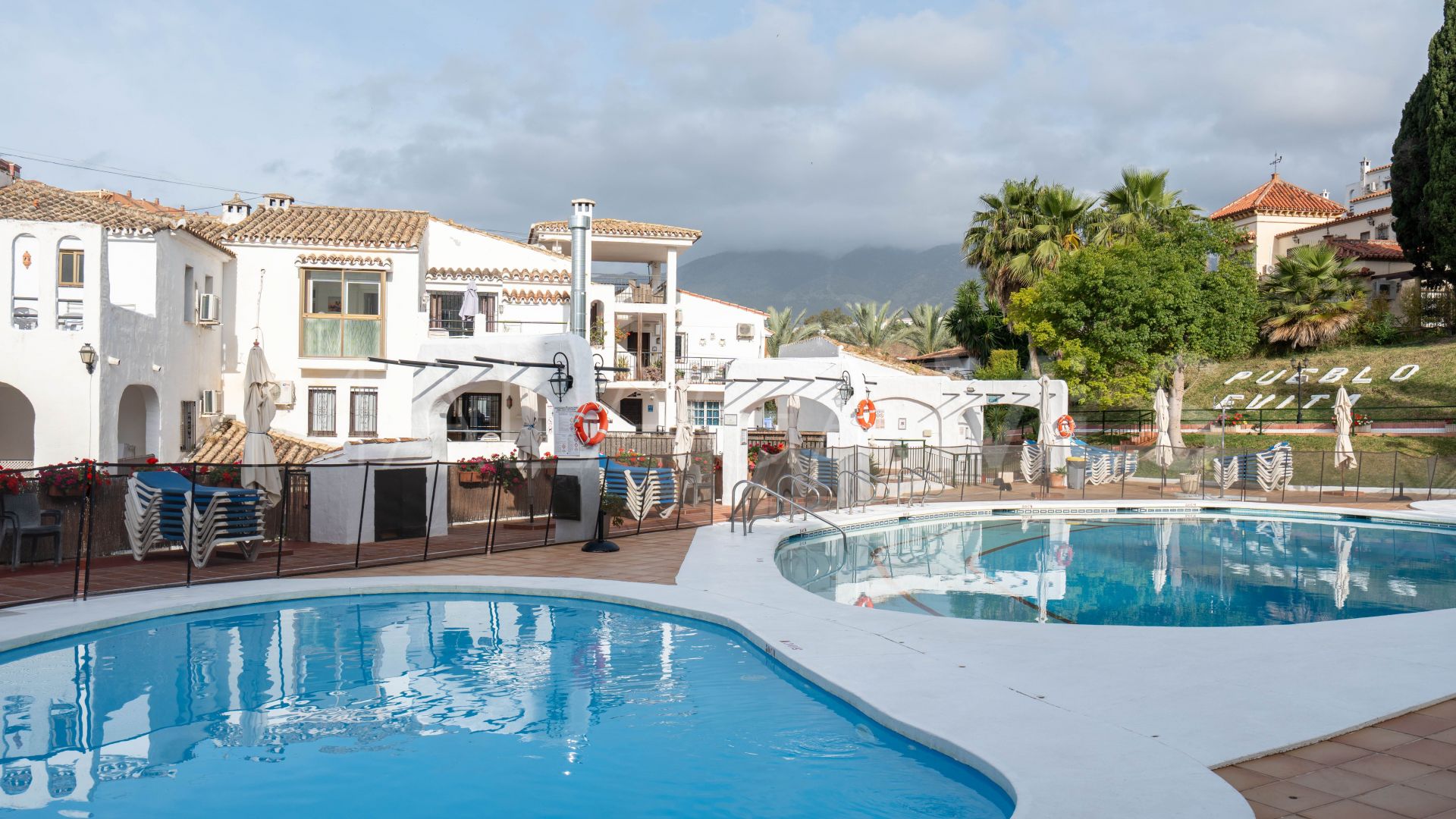 Penthouse for sale in Benalmadena Costa with 2 bedrooms