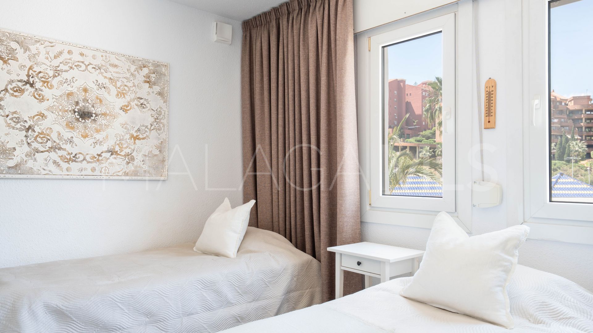 Penthouse for sale in Benalmadena Costa with 2 bedrooms