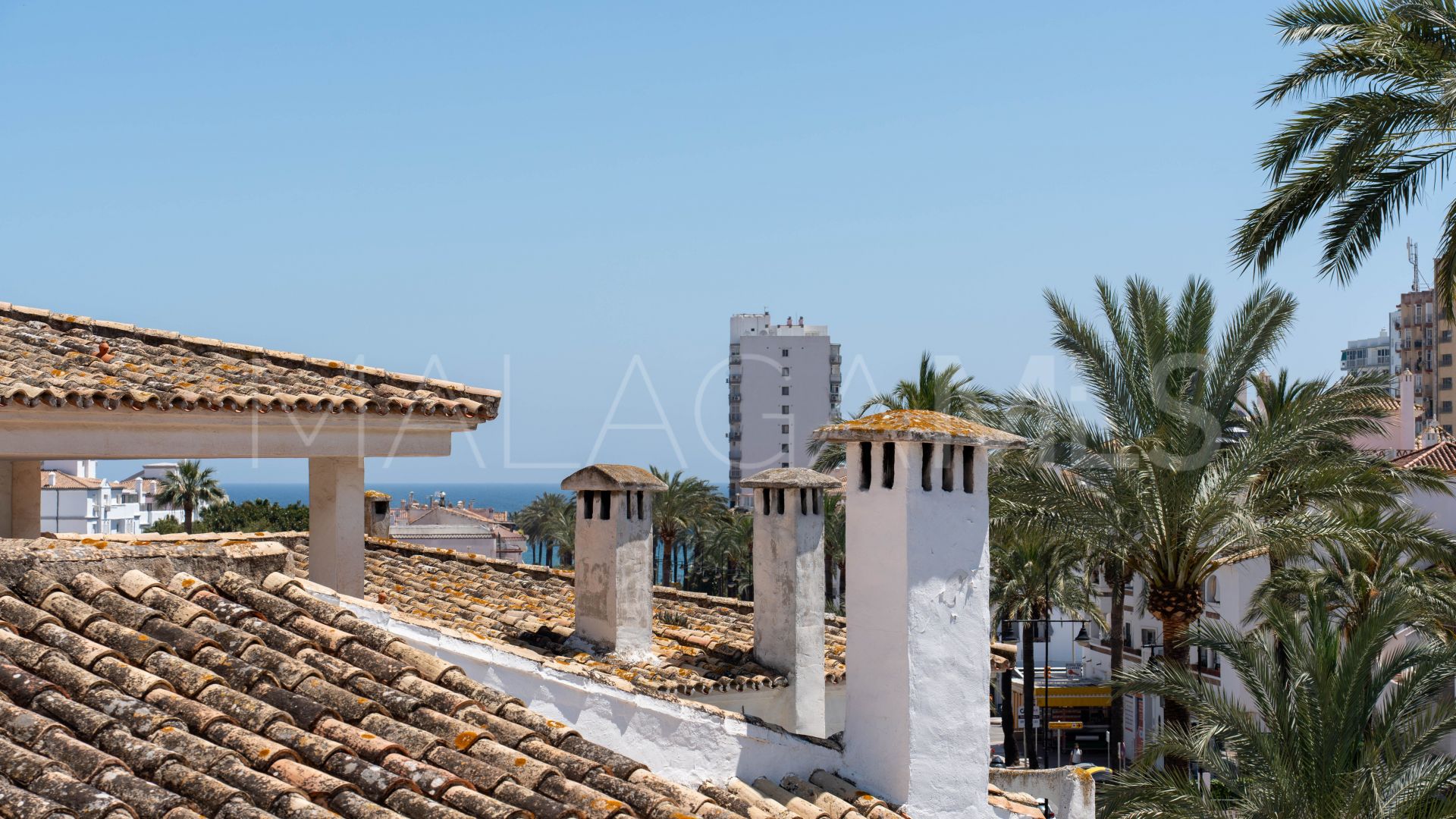 Penthouse for sale in Benalmadena Costa with 2 bedrooms