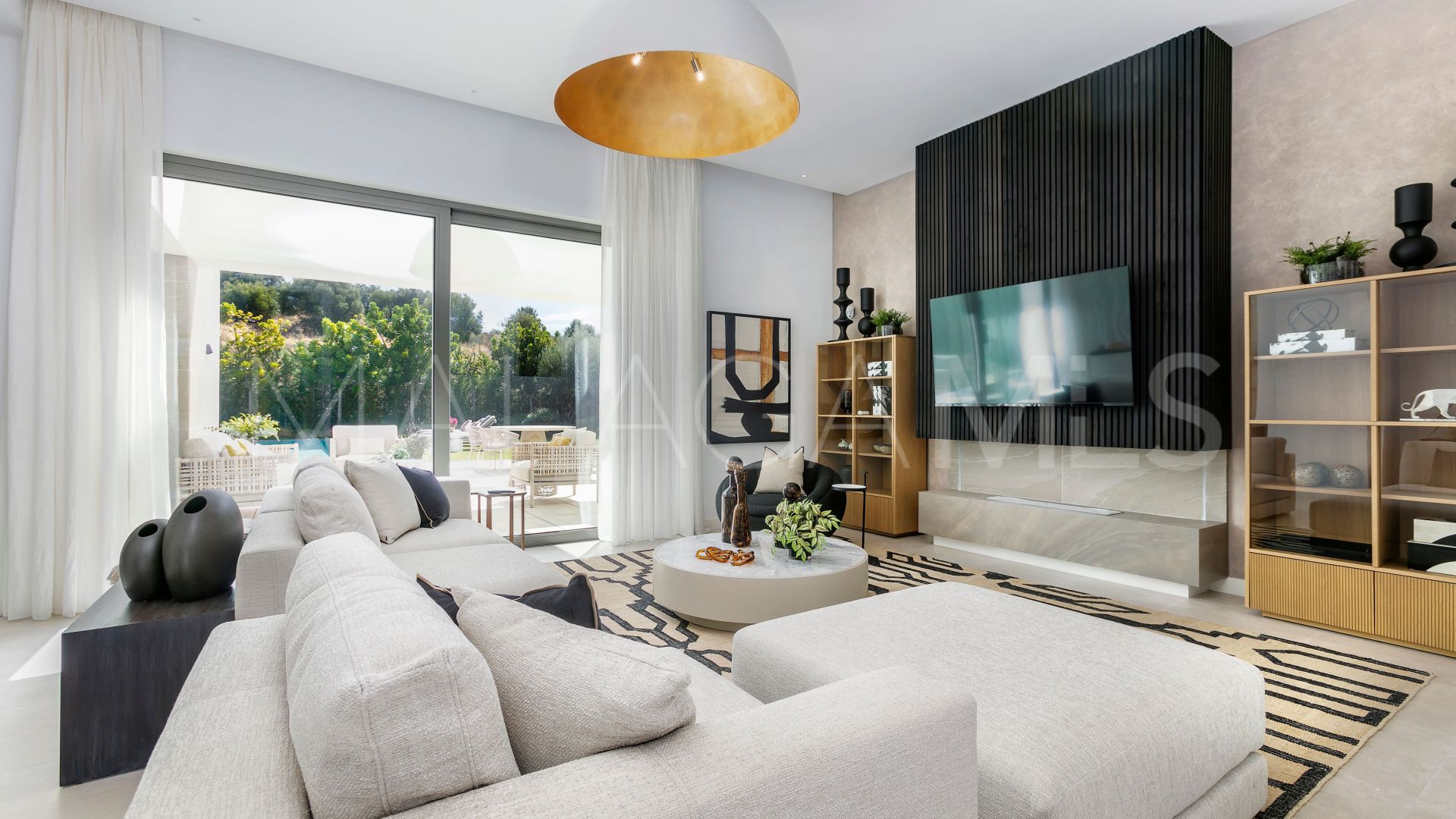 Villa with 5 bedrooms for sale in Estepona Este