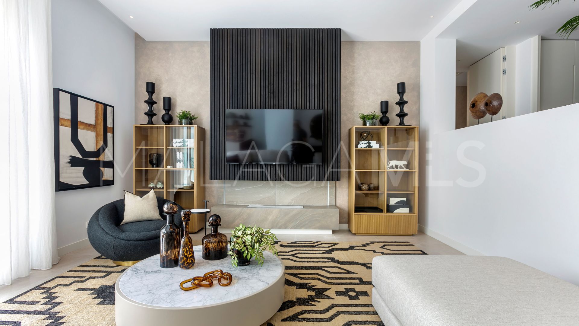 Villa with 5 bedrooms for sale in Estepona Este