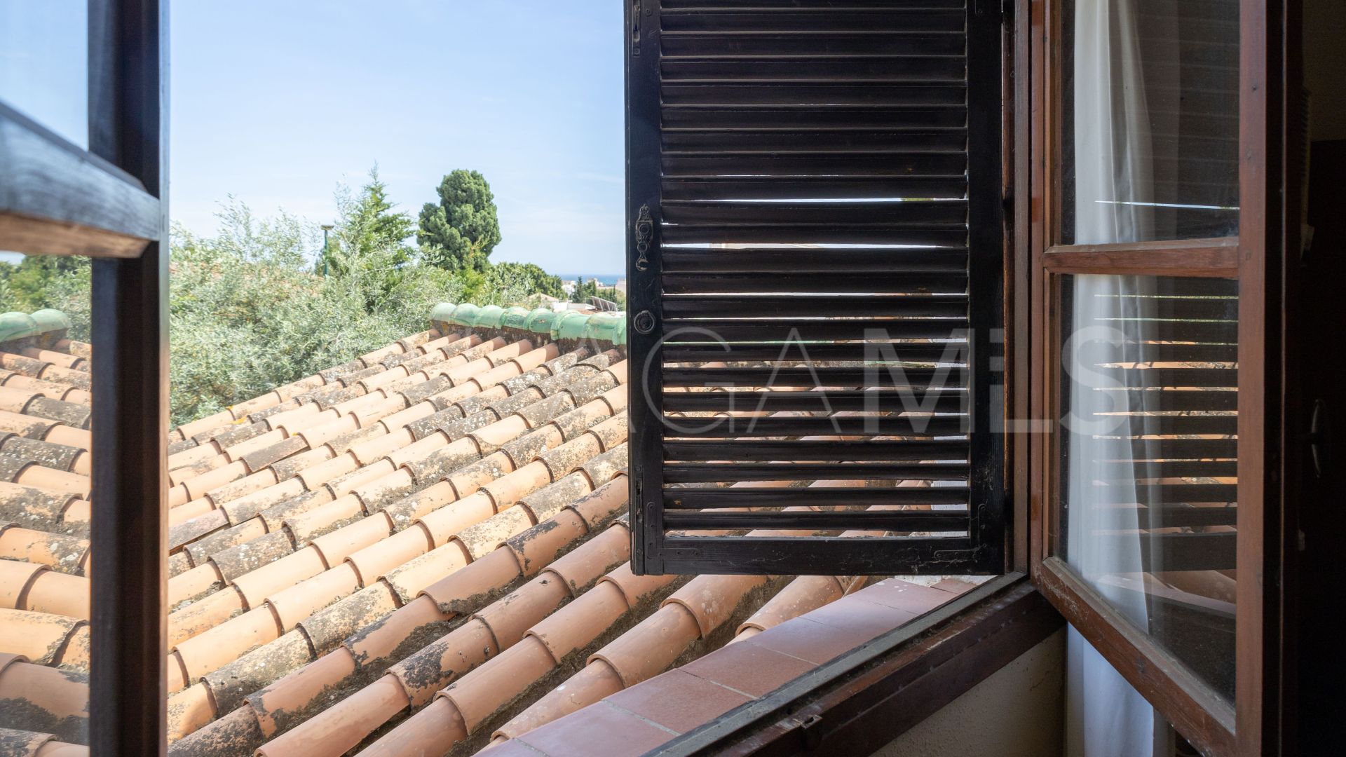 Hus i byn for sale in Miraflores del Palo