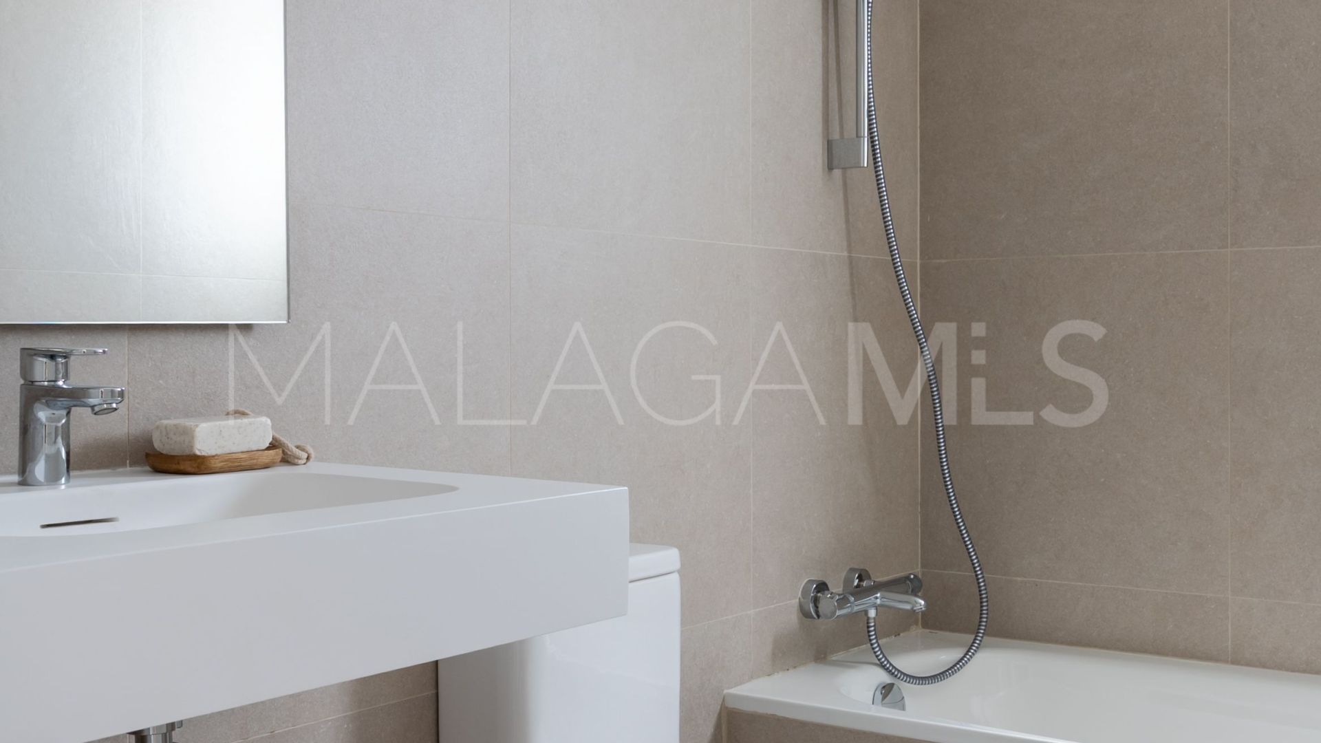 2 bedrooms apartment for sale in Malaga - Este