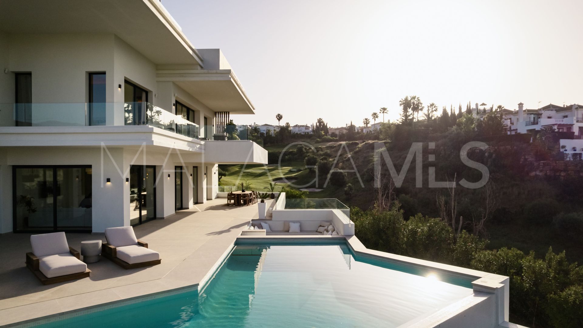 Villa for sale in La Resina Golf