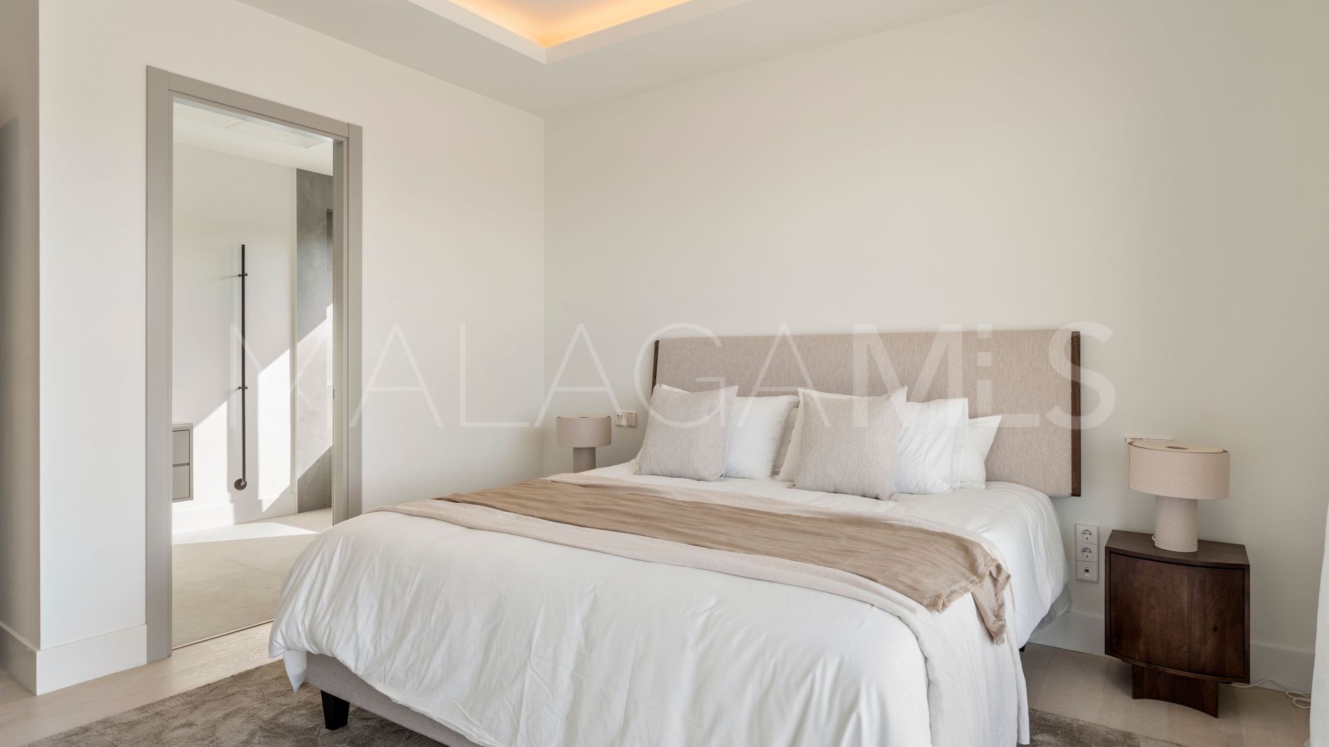 Villa for sale in La Resina Golf