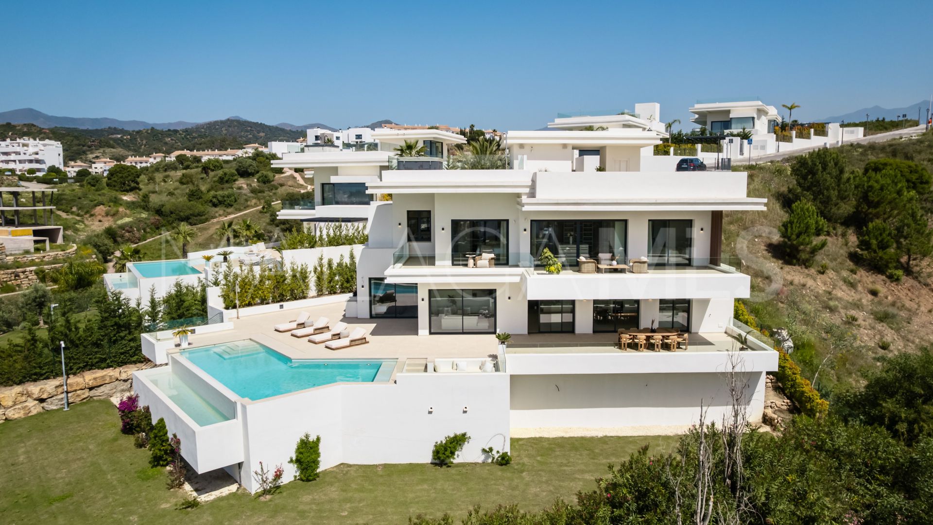 Villa for sale in La Resina Golf