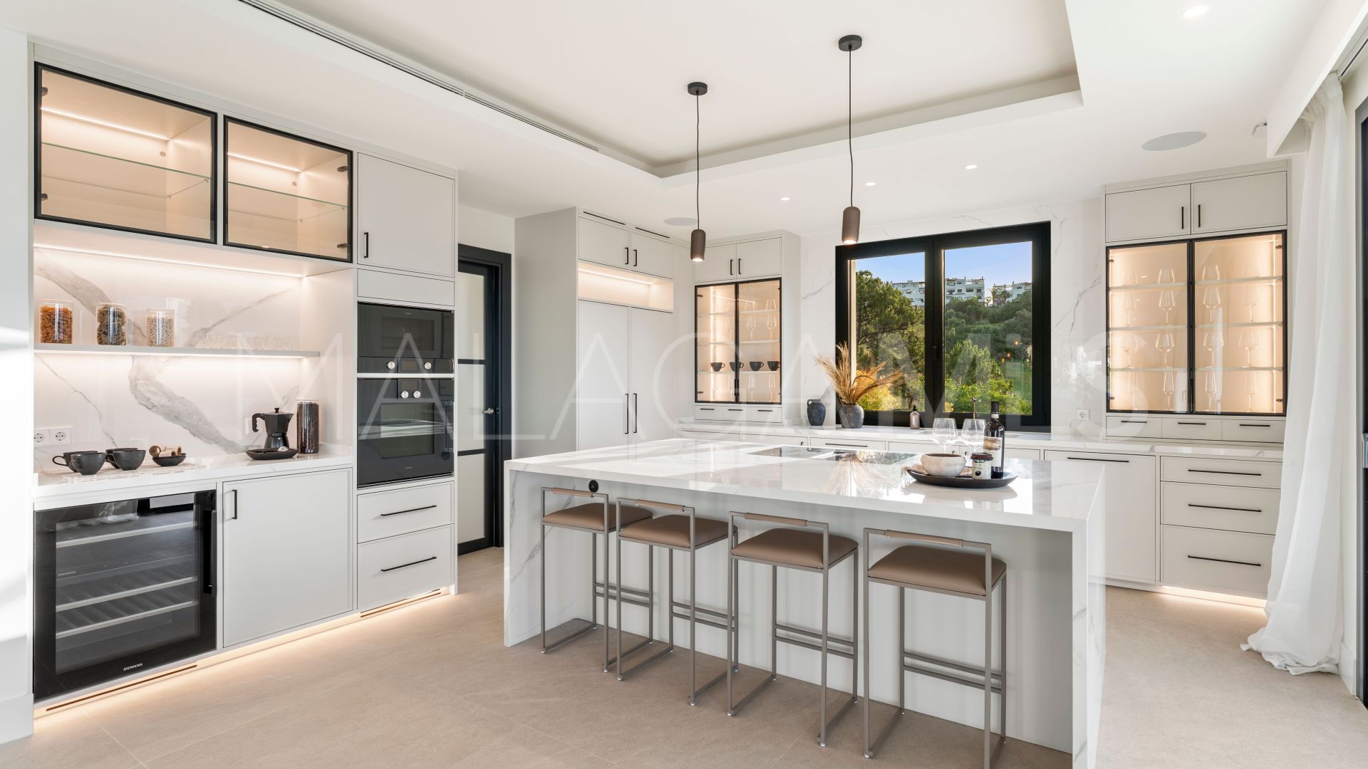 Villa for sale in La Resina Golf