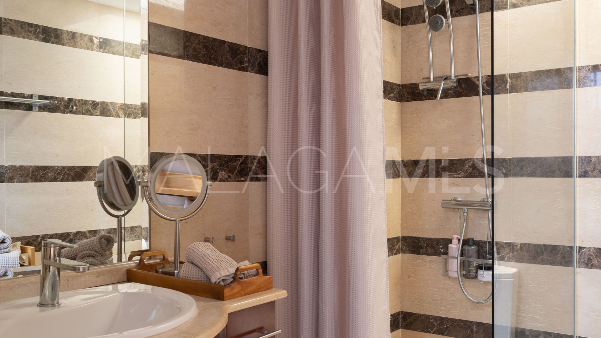 Radhus for sale in Marbella City