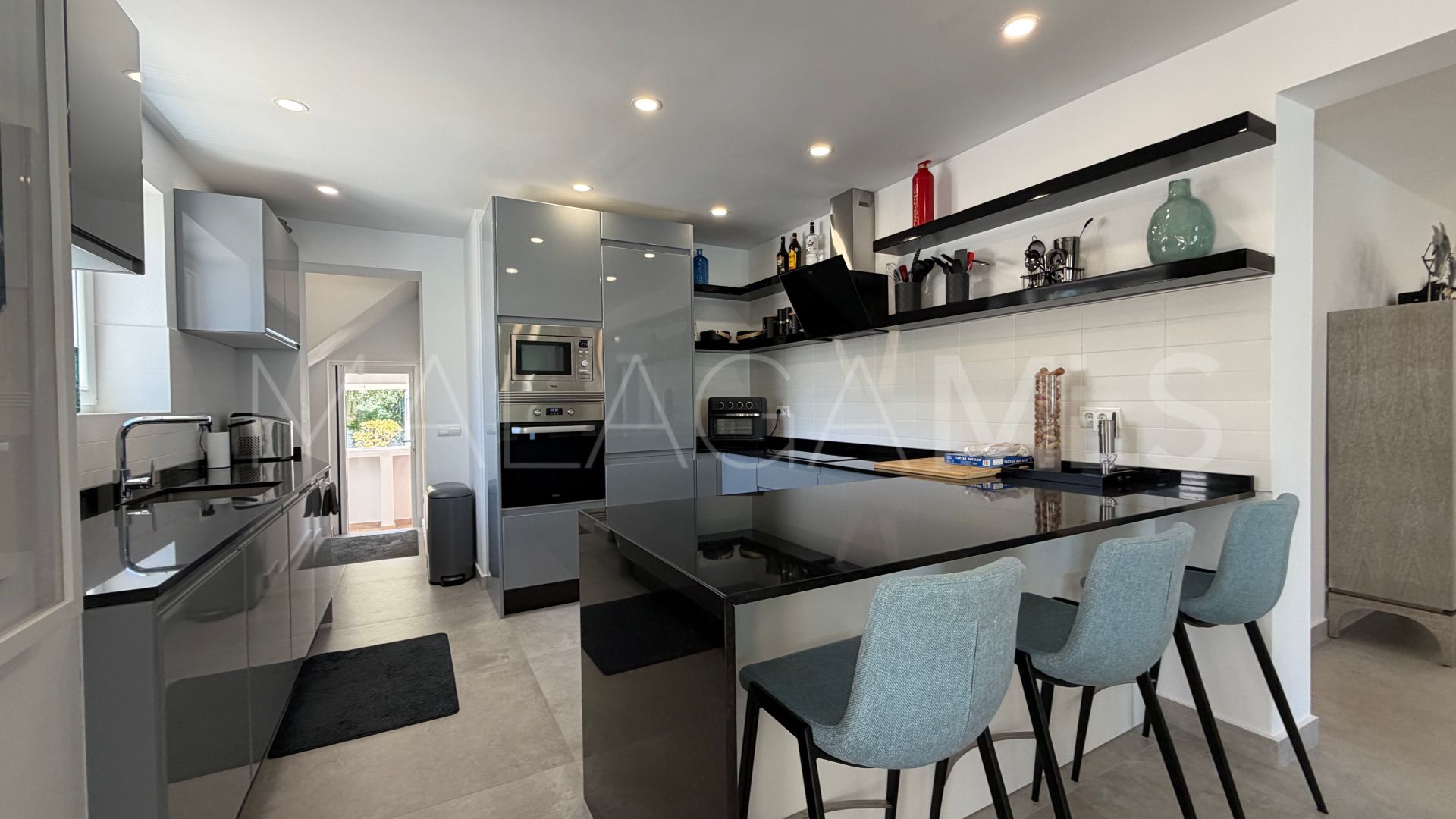 Villa for sale in Benalmadena Costa