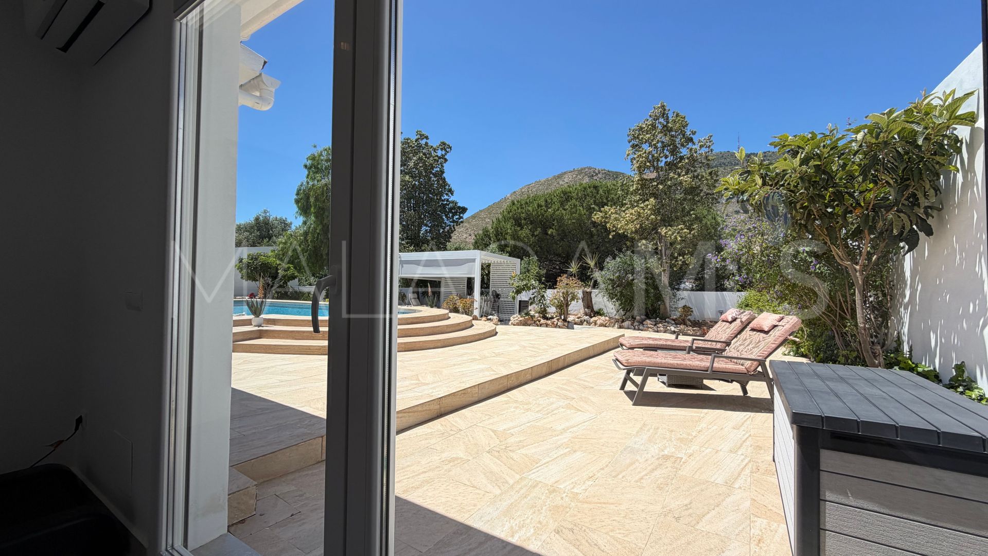 Villa for sale in Benalmadena Costa