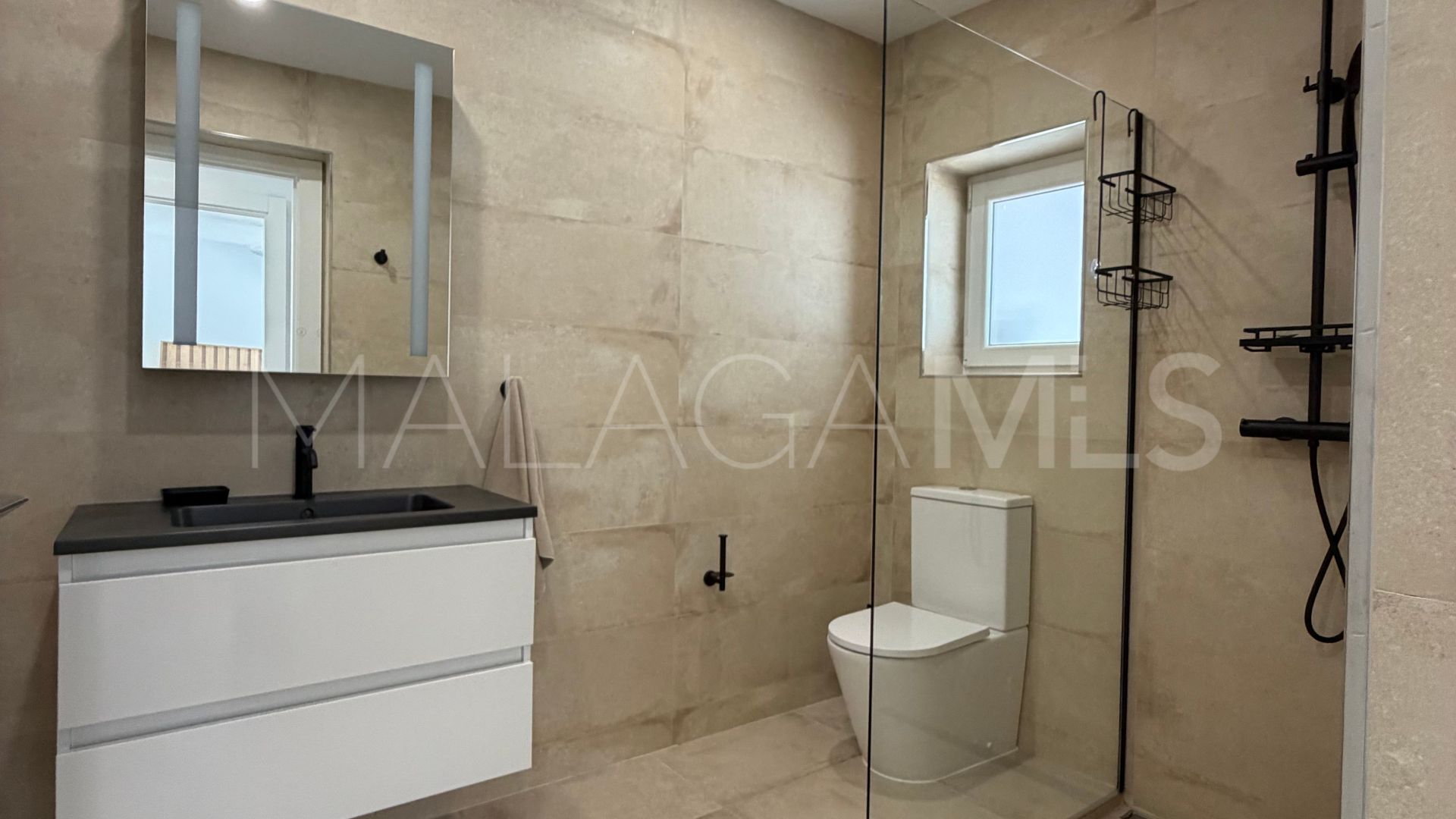 Villa for sale in Benalmadena Costa