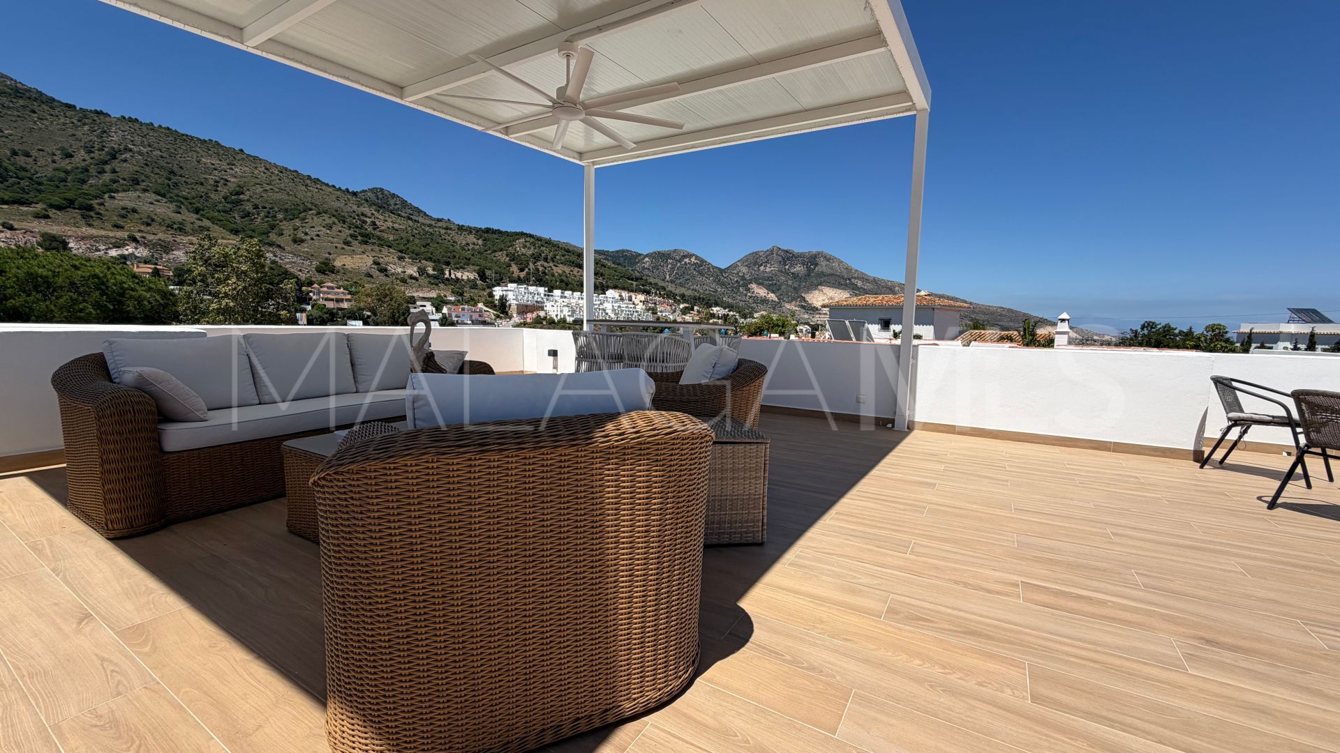 Villa for sale in Benalmadena Costa