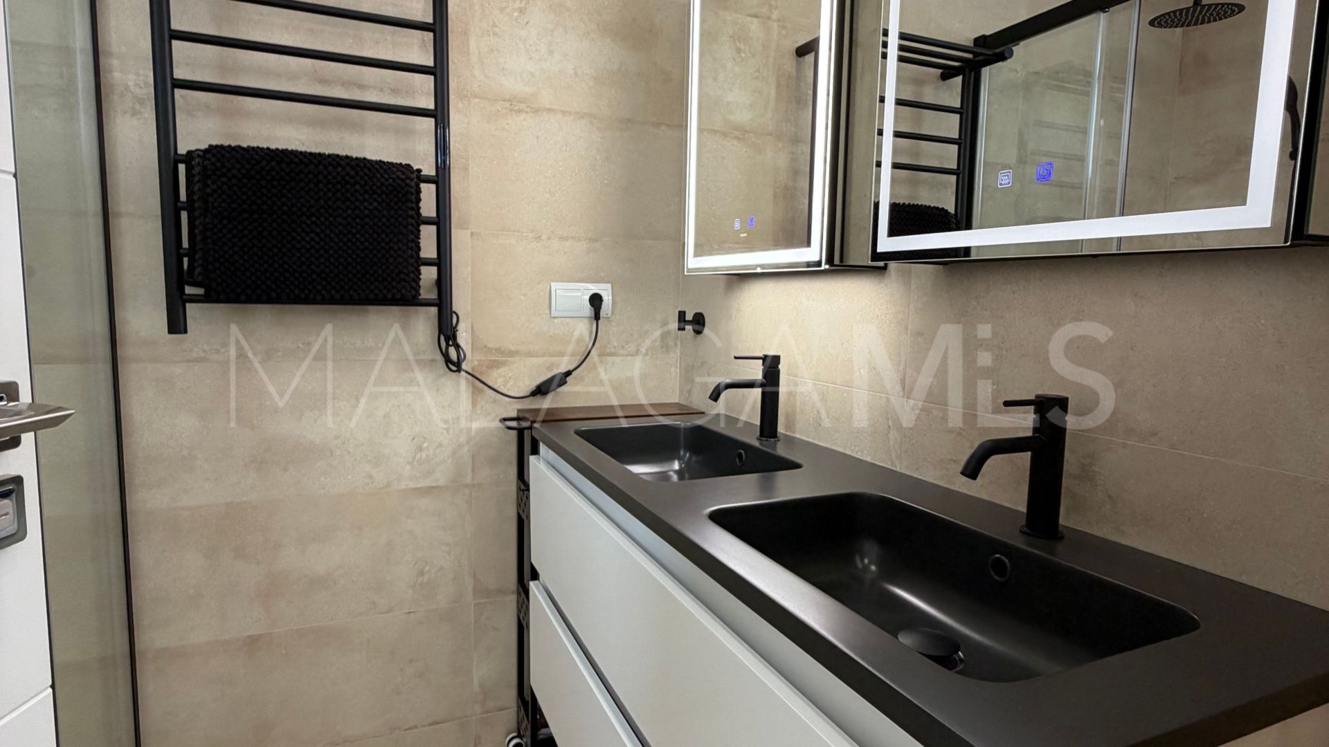 Villa for sale in Benalmadena Costa