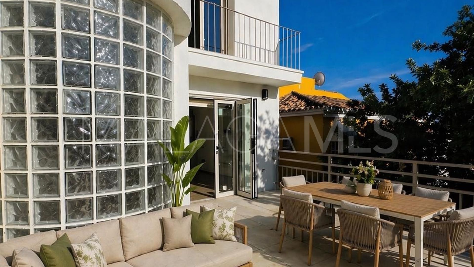 Haus for sale in Malaga - Este